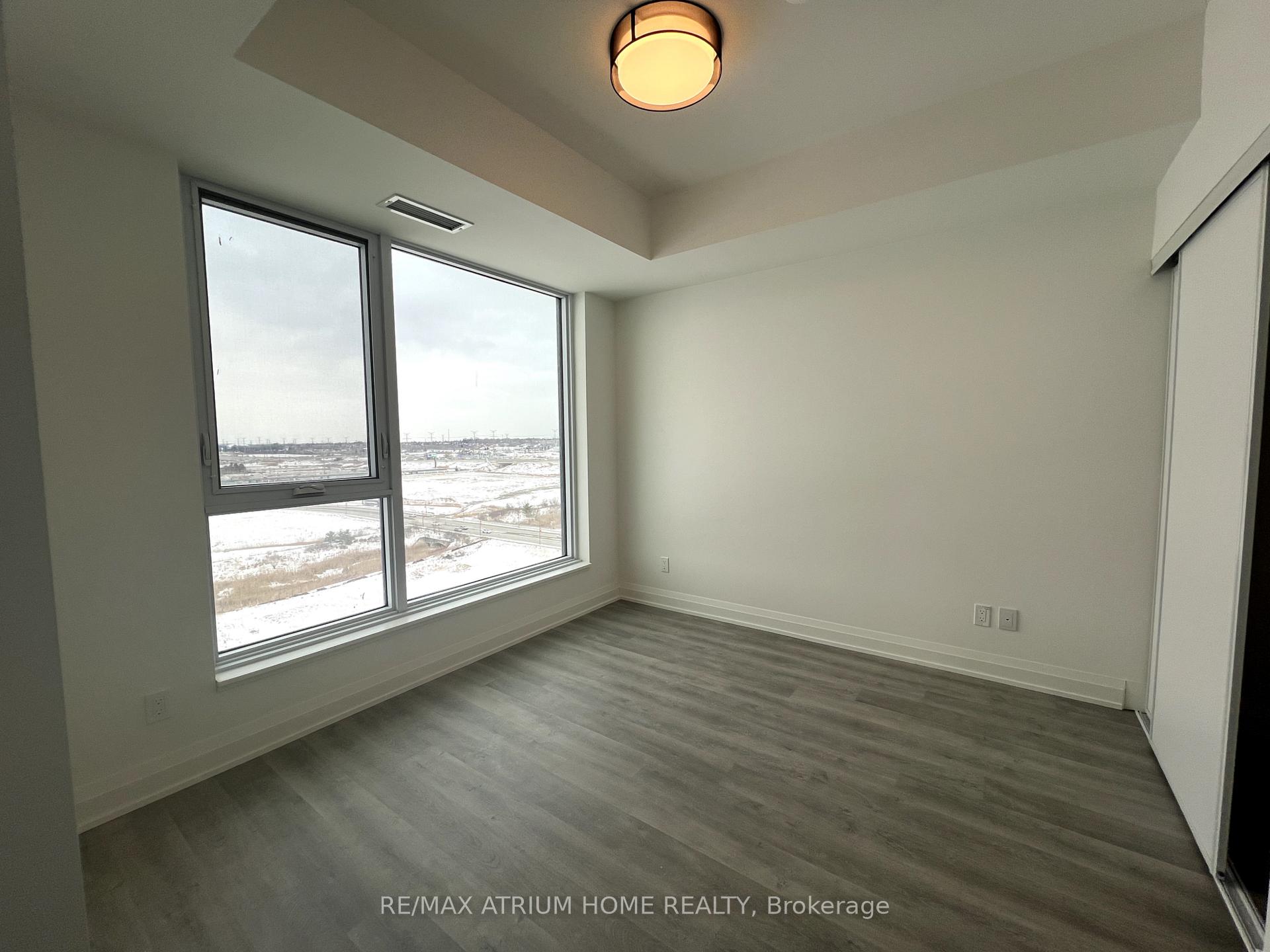 Photo 5 of Unit 1304, 38 Andre De Grasse Street, Markham, Unionville — HOMEH