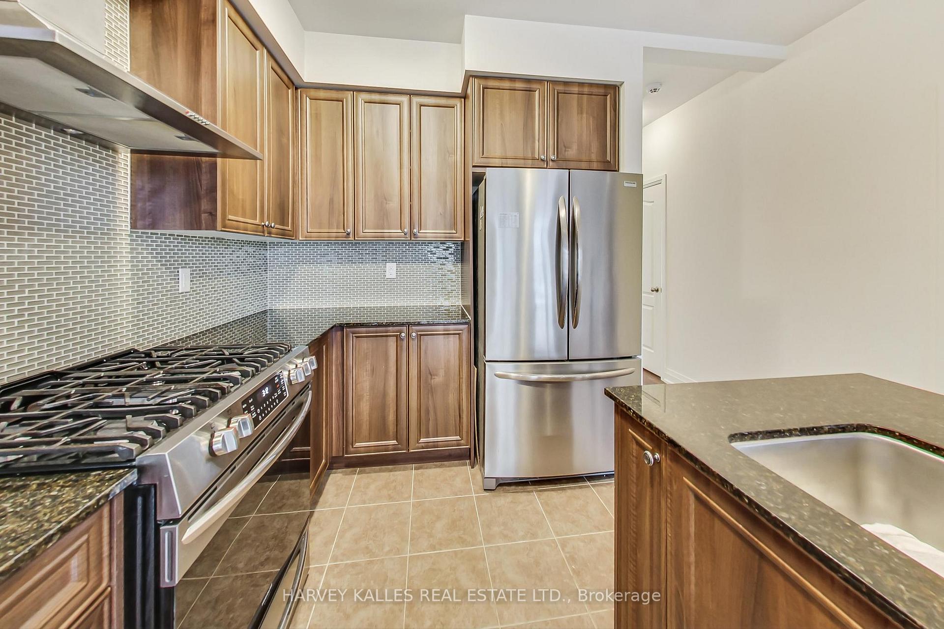 Photo 11 of 3932 Highway 7 E, Markham, Unionville — HOMEH