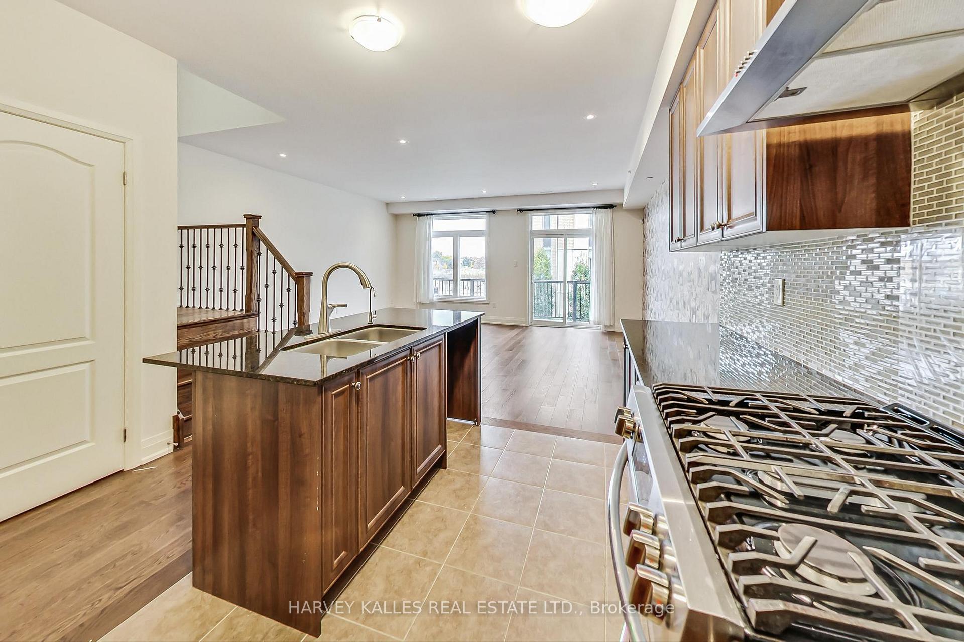 Photo 38 of 3932 Highway 7 E, Markham, Unionville — HOMEH