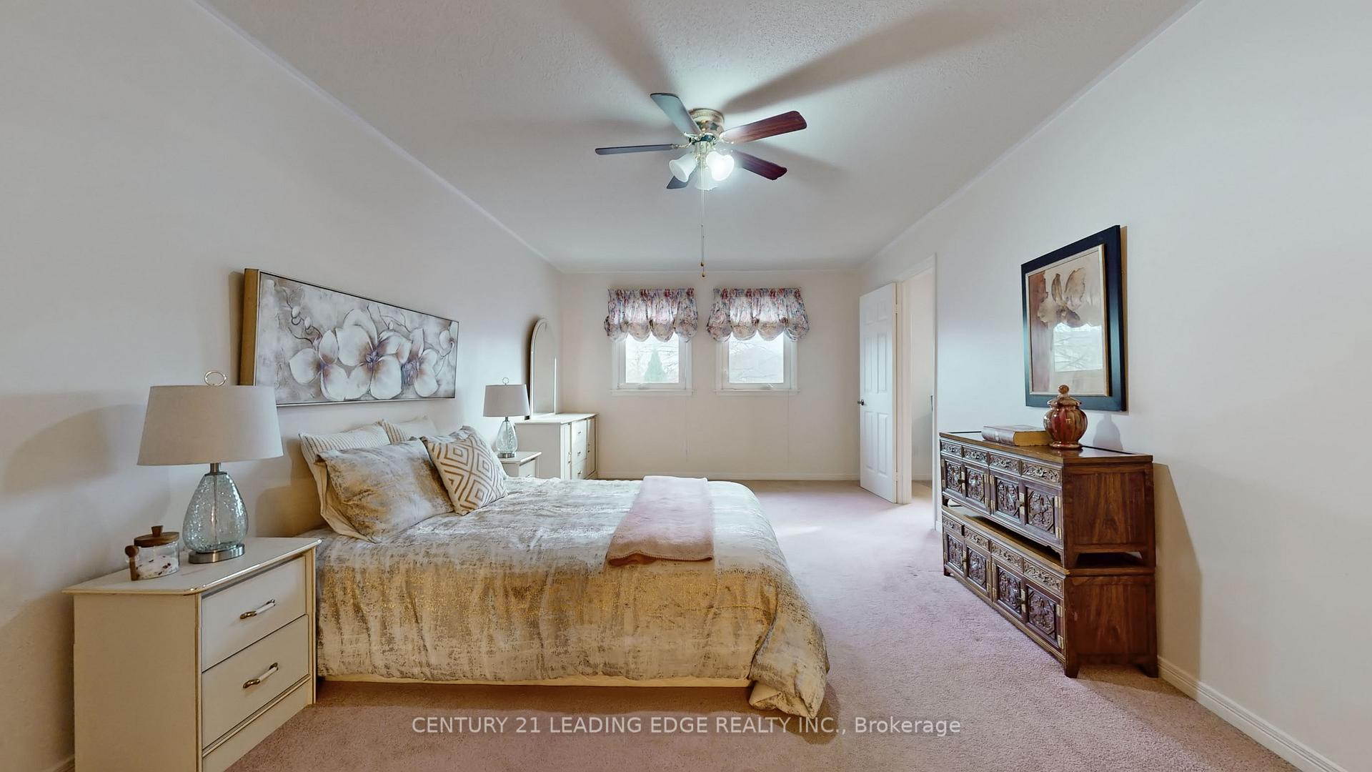 Photo 25 of 16 Glendale Road E, Markham, Thornlea — HOMEH