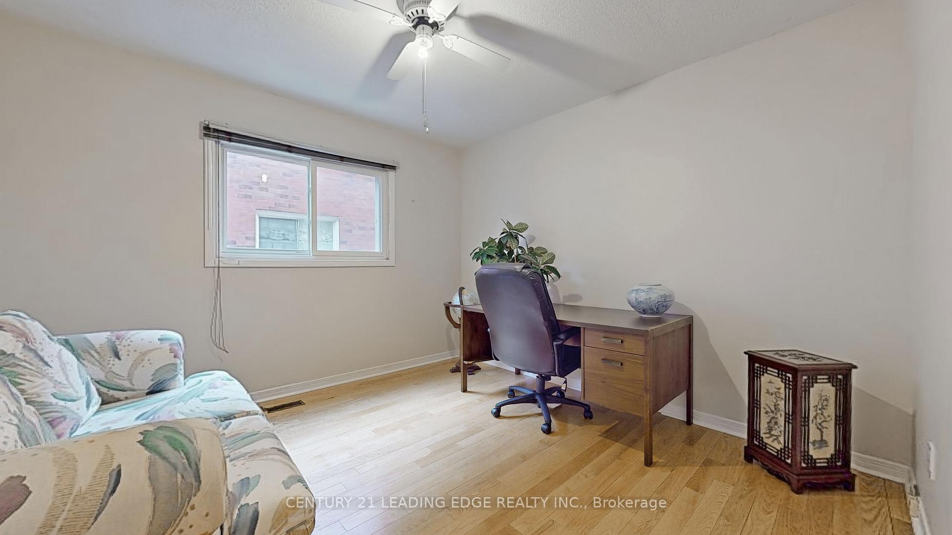 Photo 34 of 16 Glendale Road E, Markham, Thornlea — HOMEH