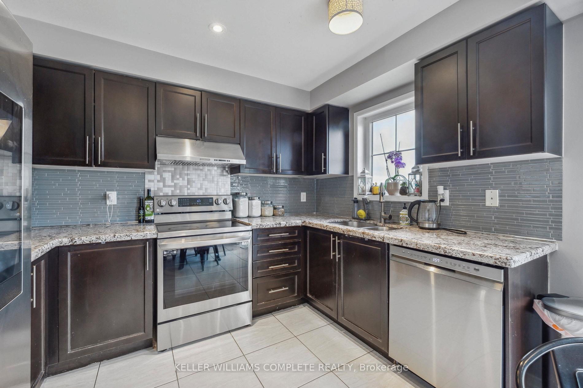 Photo 15 of 23 Reevesmere Lane, Ajax, Northeast Ajax — HOMEH