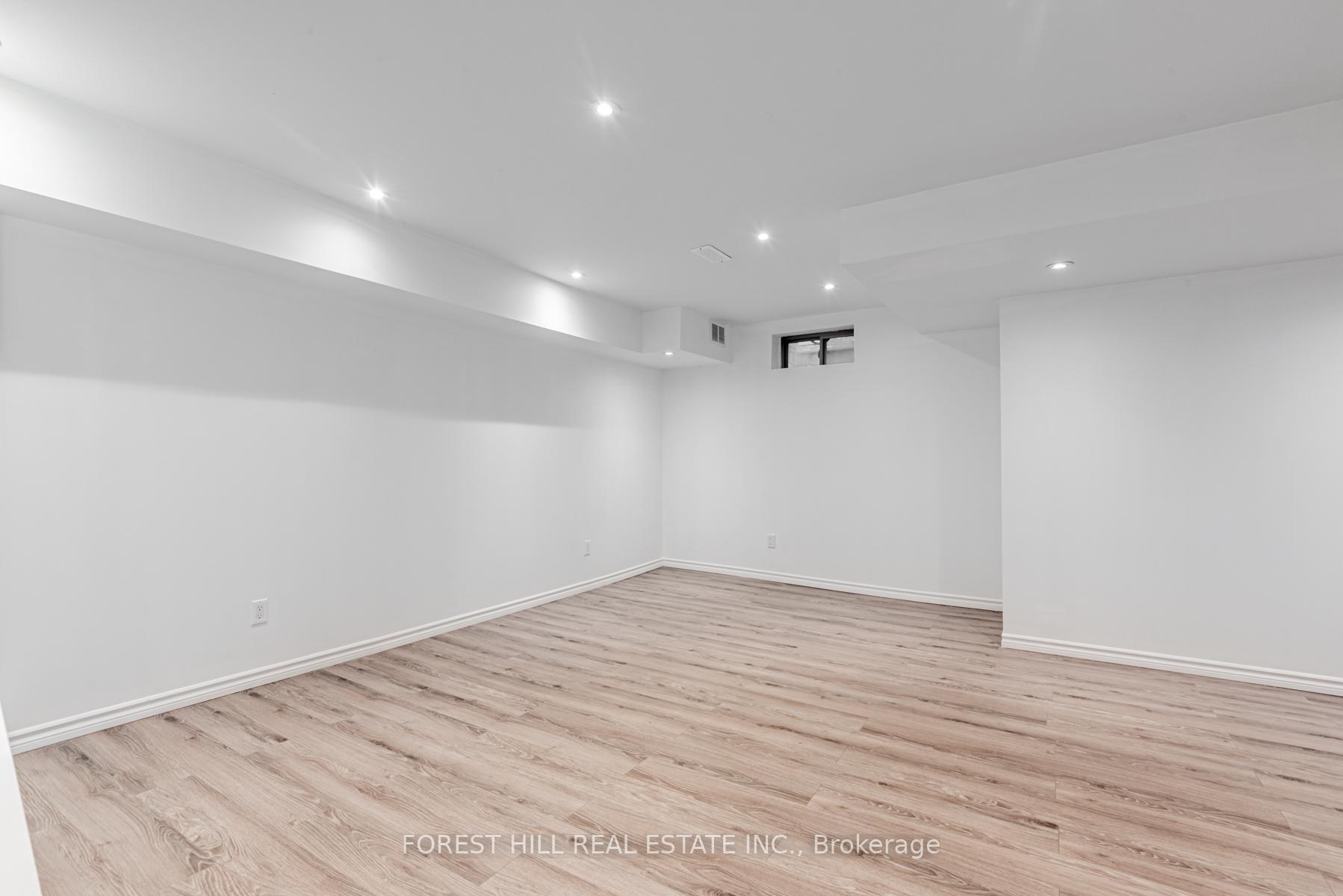 Photo 20 of 8 Christian Ritter Drive, Markham, Berczy — HOMEH