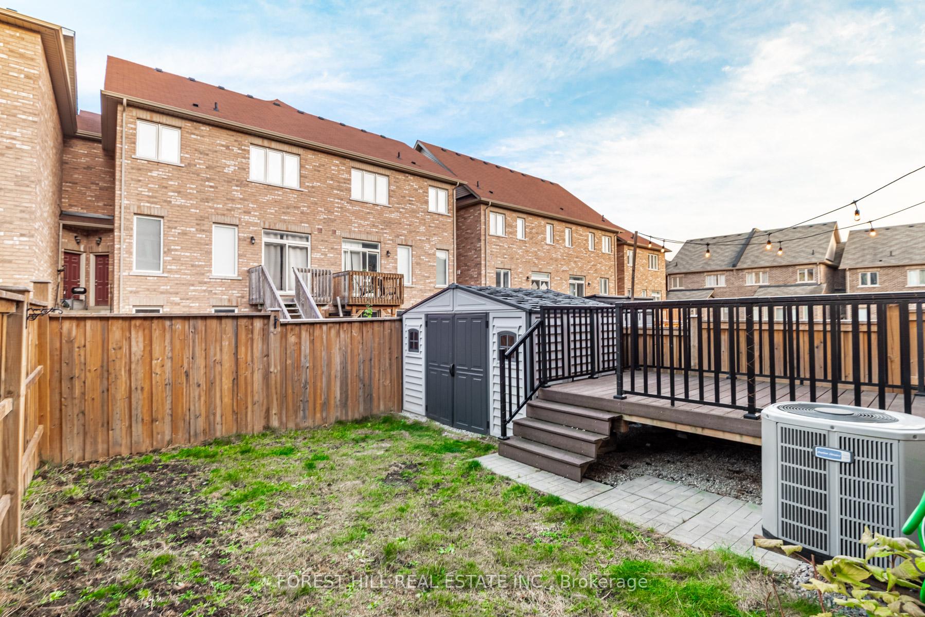Photo 25 of 8 Christian Ritter Drive, Markham, Berczy — HOMEH