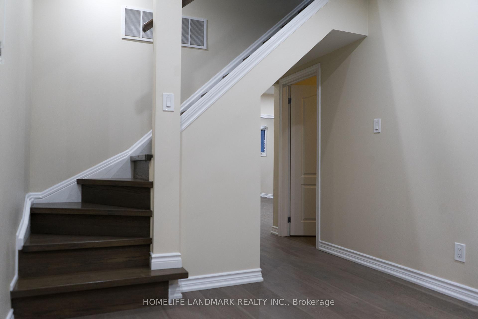 Photo 2 of Unit M/2nd, 124 Barrington Avenue, Toronto, Crescent Town — HOMEH