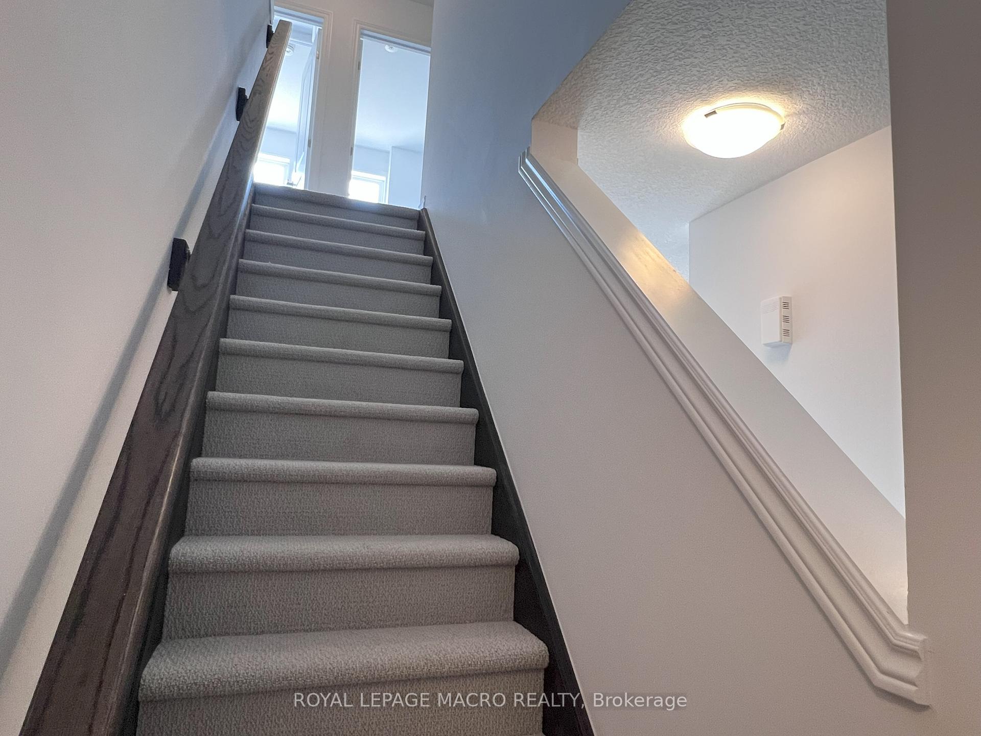 Photo 6 of Unit 93, 61 Soho Street, Hamilton, Stoney Creek — HOMEH