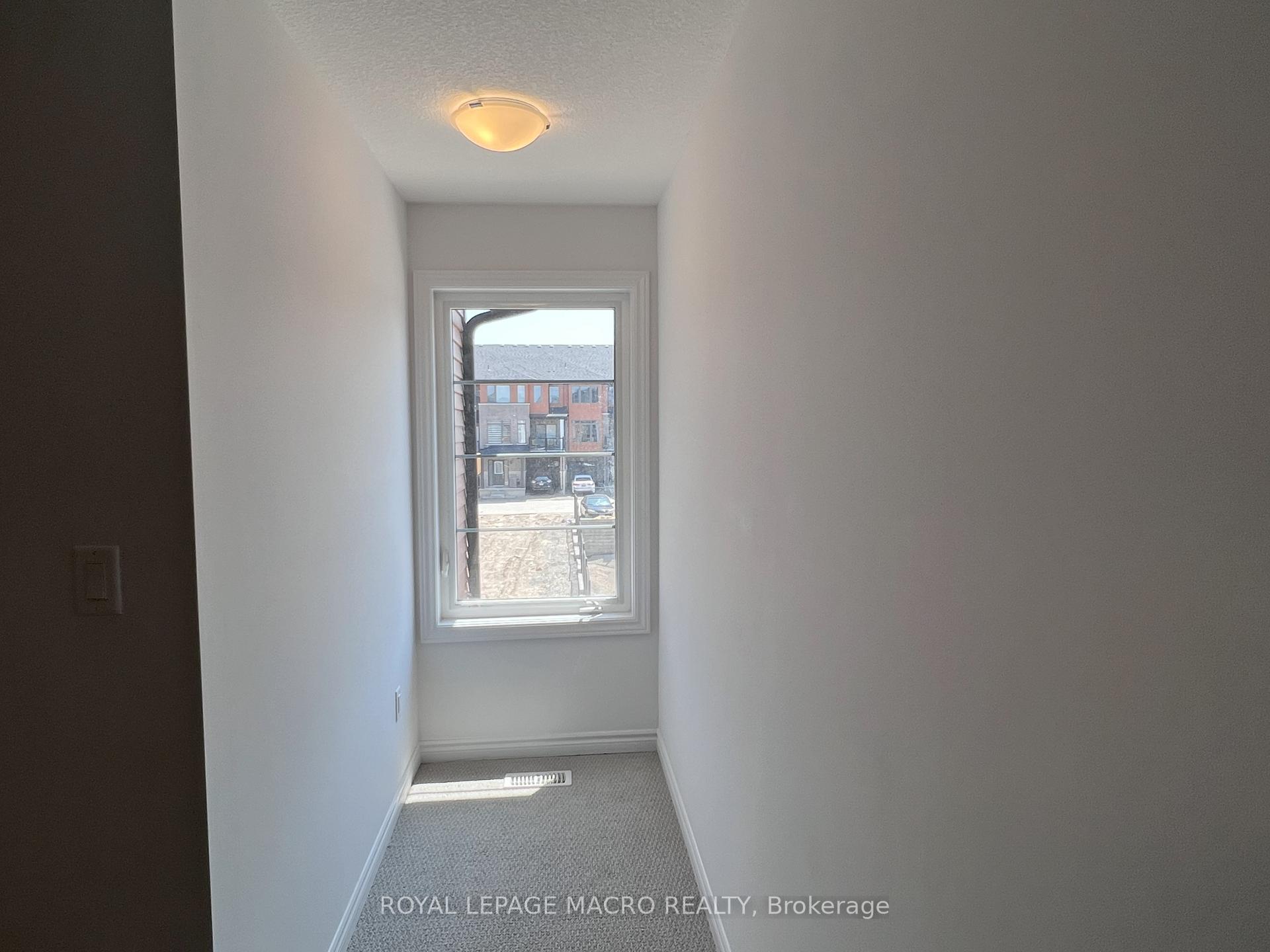 Photo 13 of Unit 93, 61 Soho Street, Hamilton, Stoney Creek — HOMEH