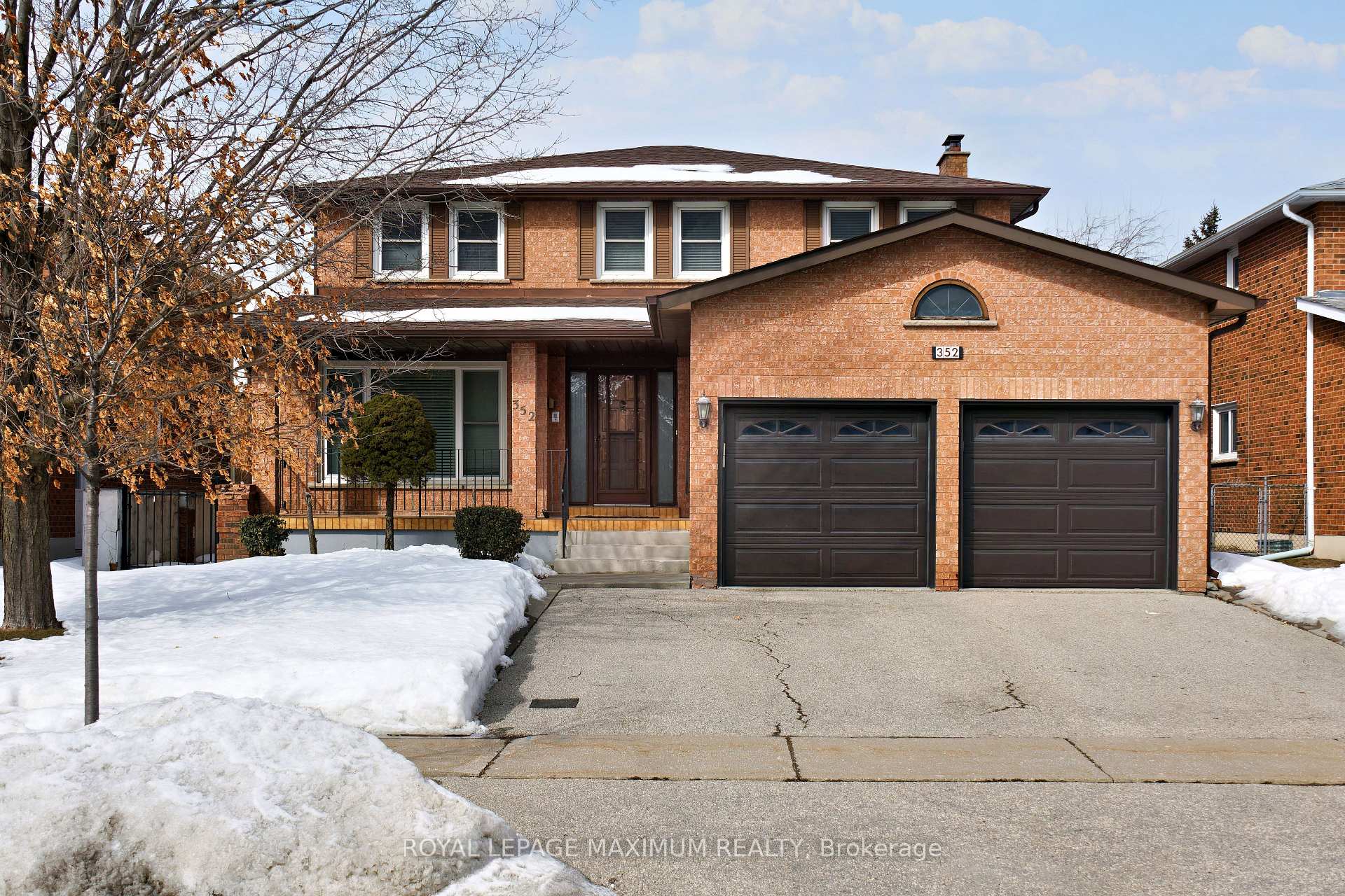 Photo 1 of 352 Forest Drive, Vaughan, West Woodbridge — HOMEH