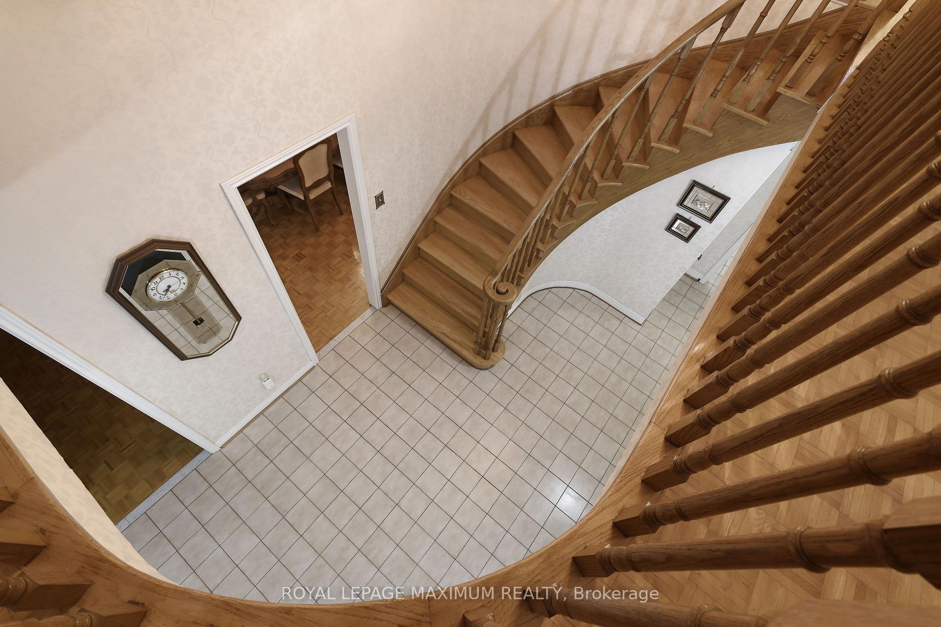 Photo 26 of 352 Forest Drive, Vaughan, West Woodbridge — HOMEH