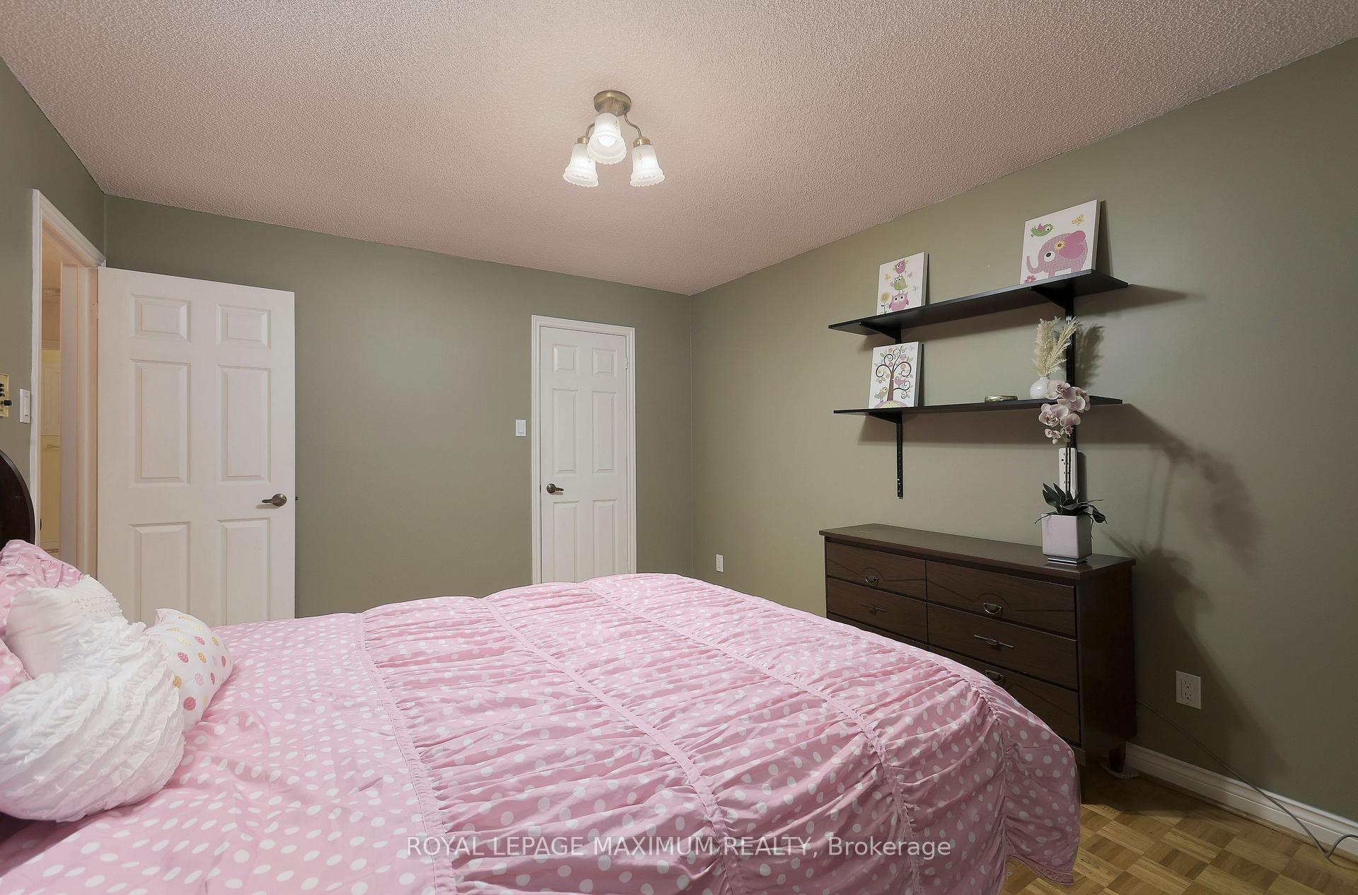 Photo 29 of 352 Forest Drive, Vaughan, West Woodbridge — HOMEH