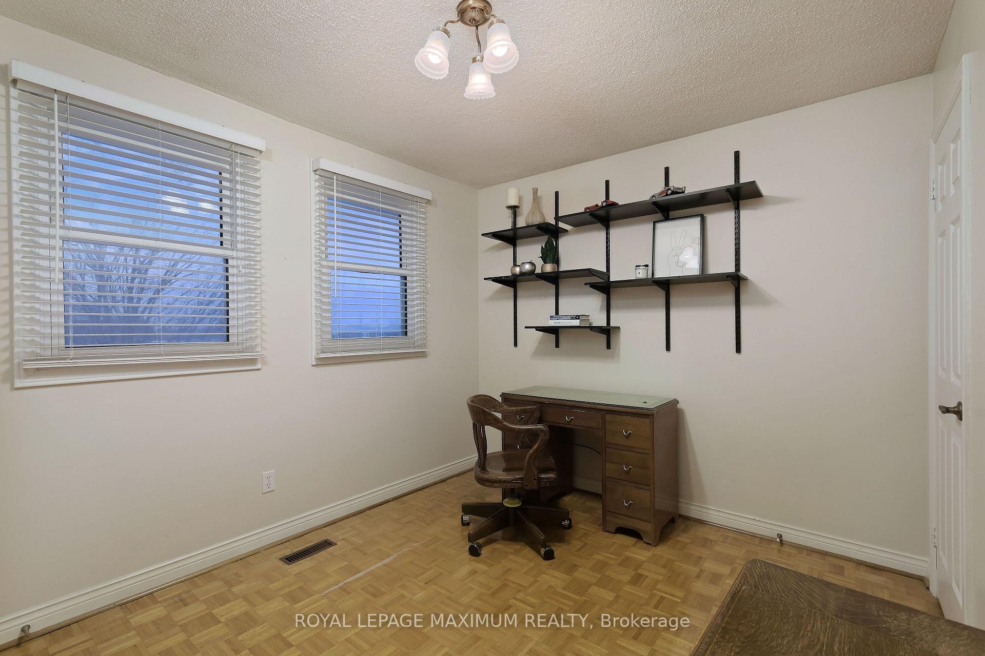 Photo 27 of 352 Forest Drive, Vaughan, West Woodbridge — HOMEH