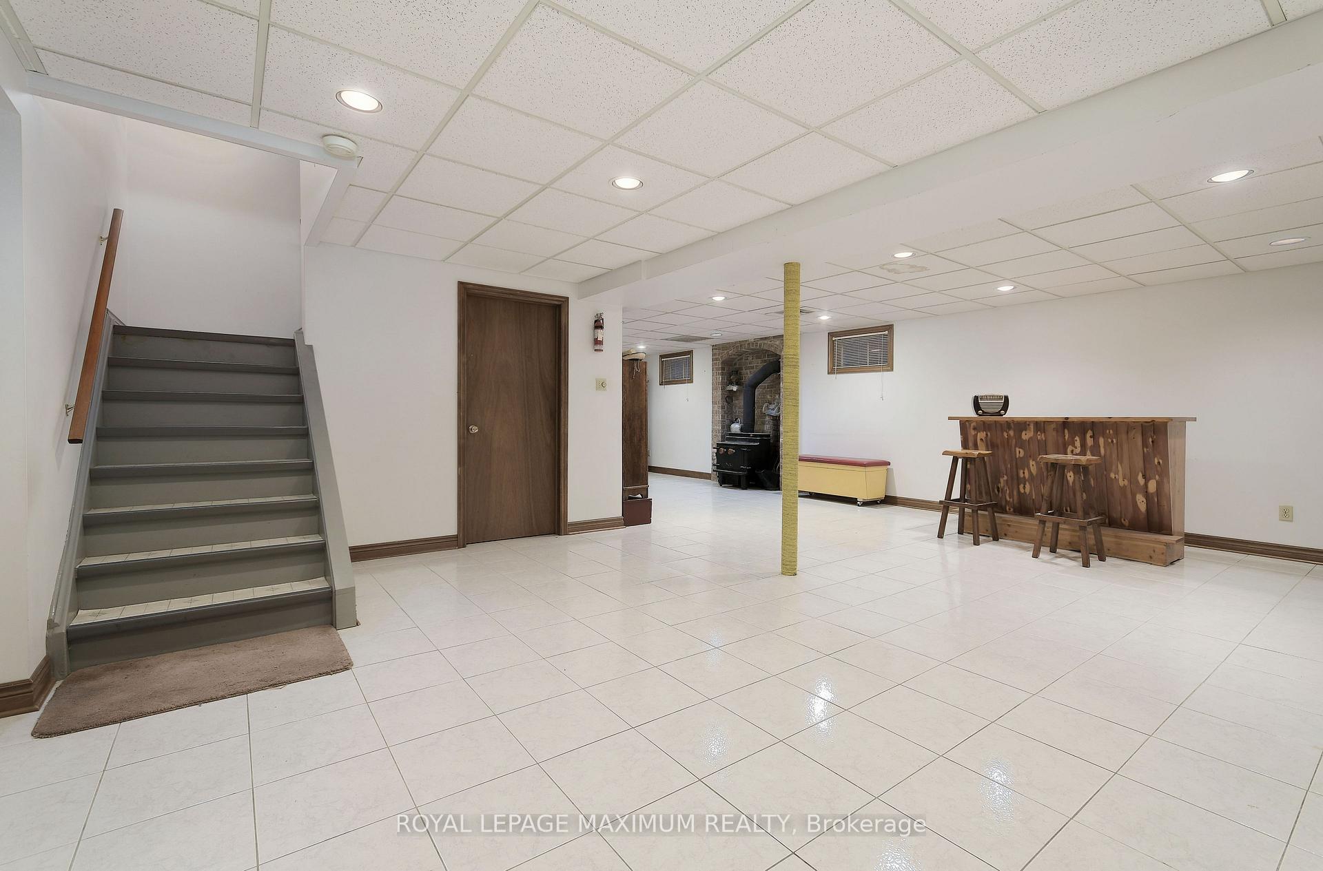 Photo 37 of 352 Forest Drive, Vaughan, West Woodbridge — HOMEH
