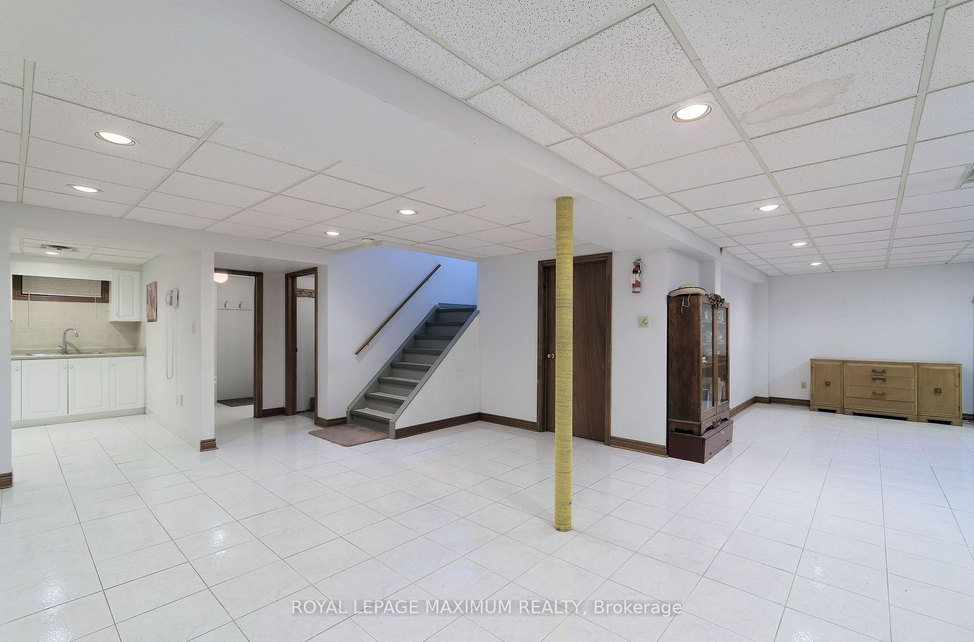 Photo 48 of 352 Forest Drive, Vaughan, West Woodbridge — HOMEH