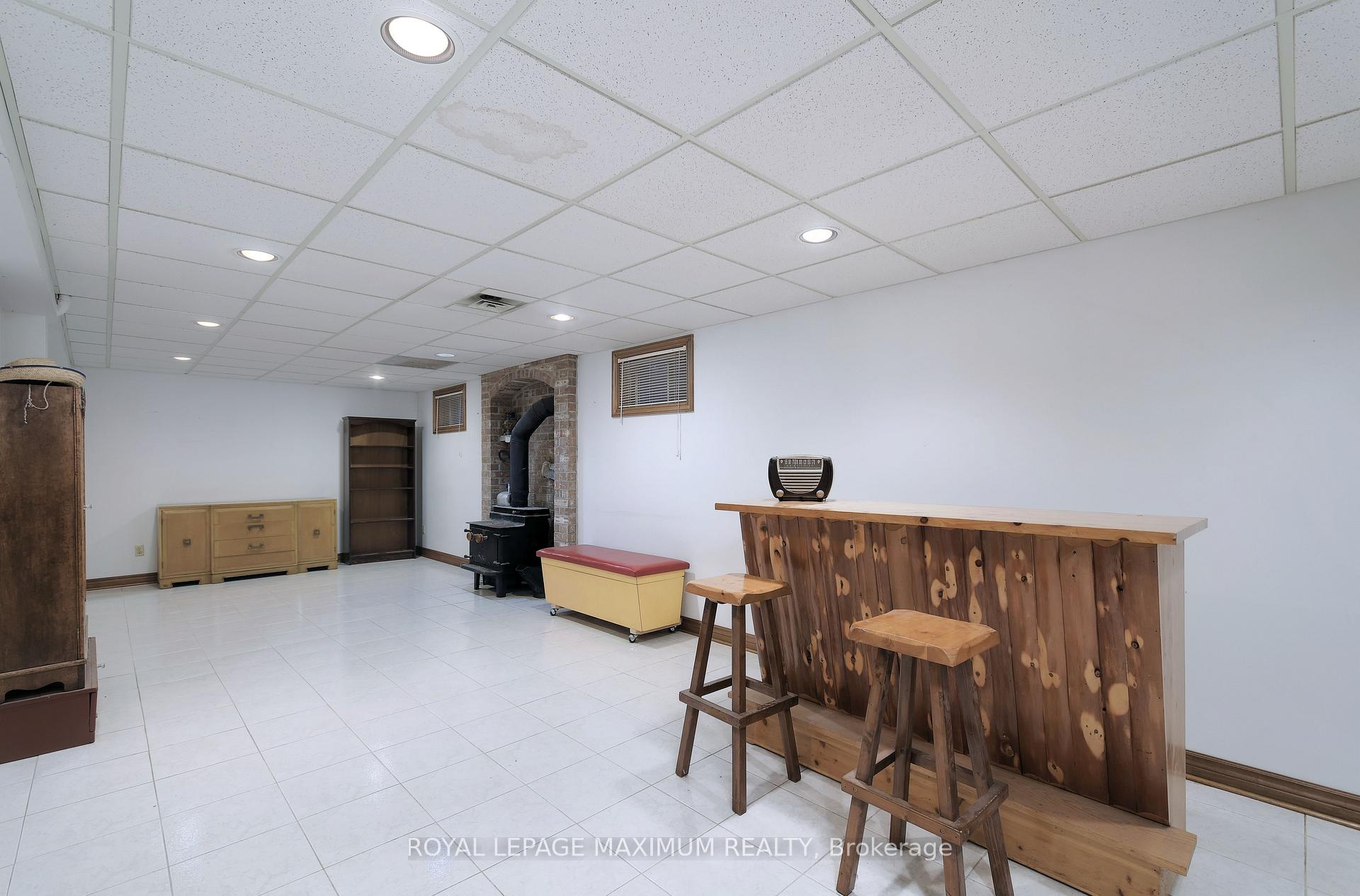 Photo 38 of 352 Forest Drive, Vaughan, West Woodbridge — HOMEH