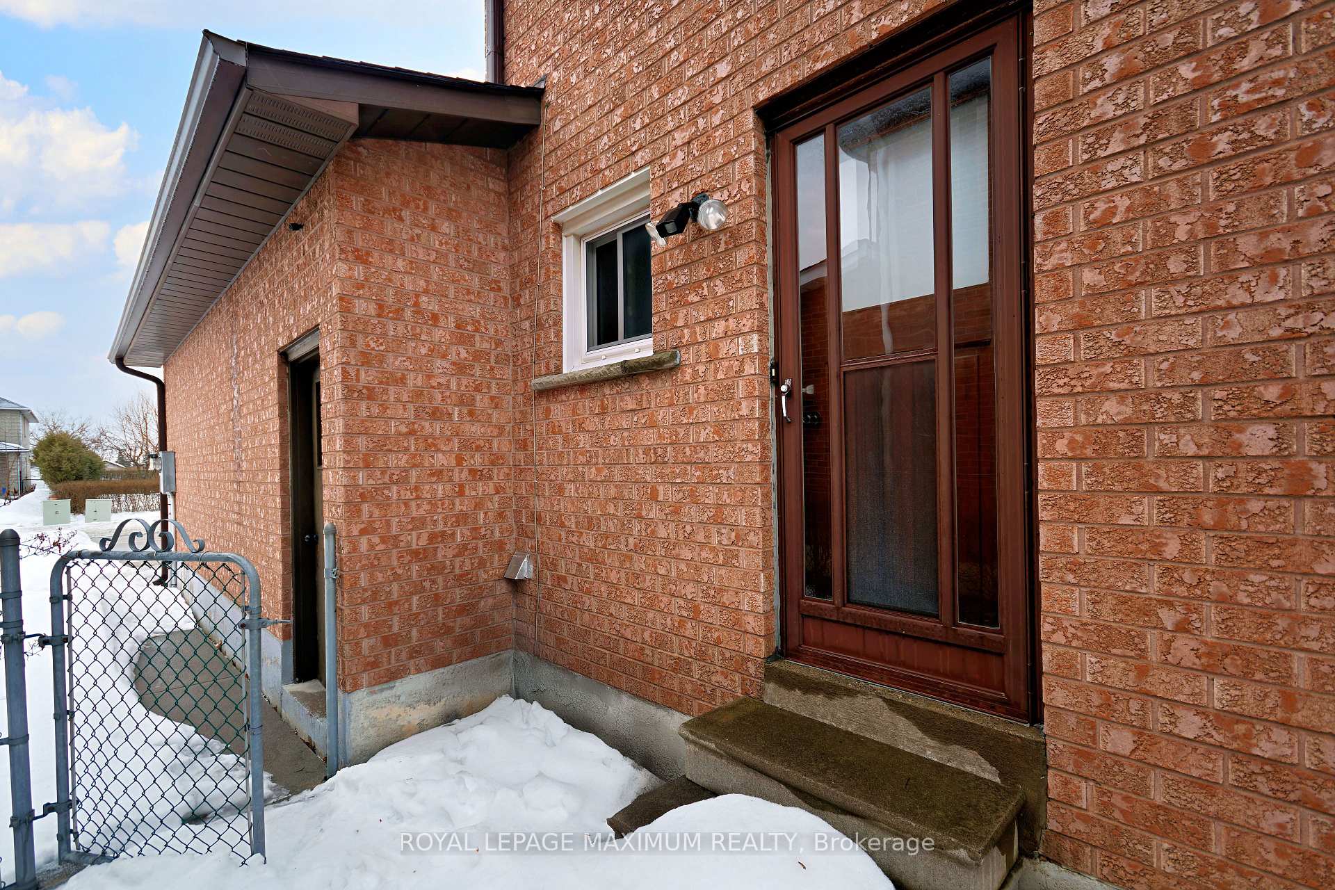 Photo 50 of 352 Forest Drive, Vaughan, West Woodbridge — HOMEH