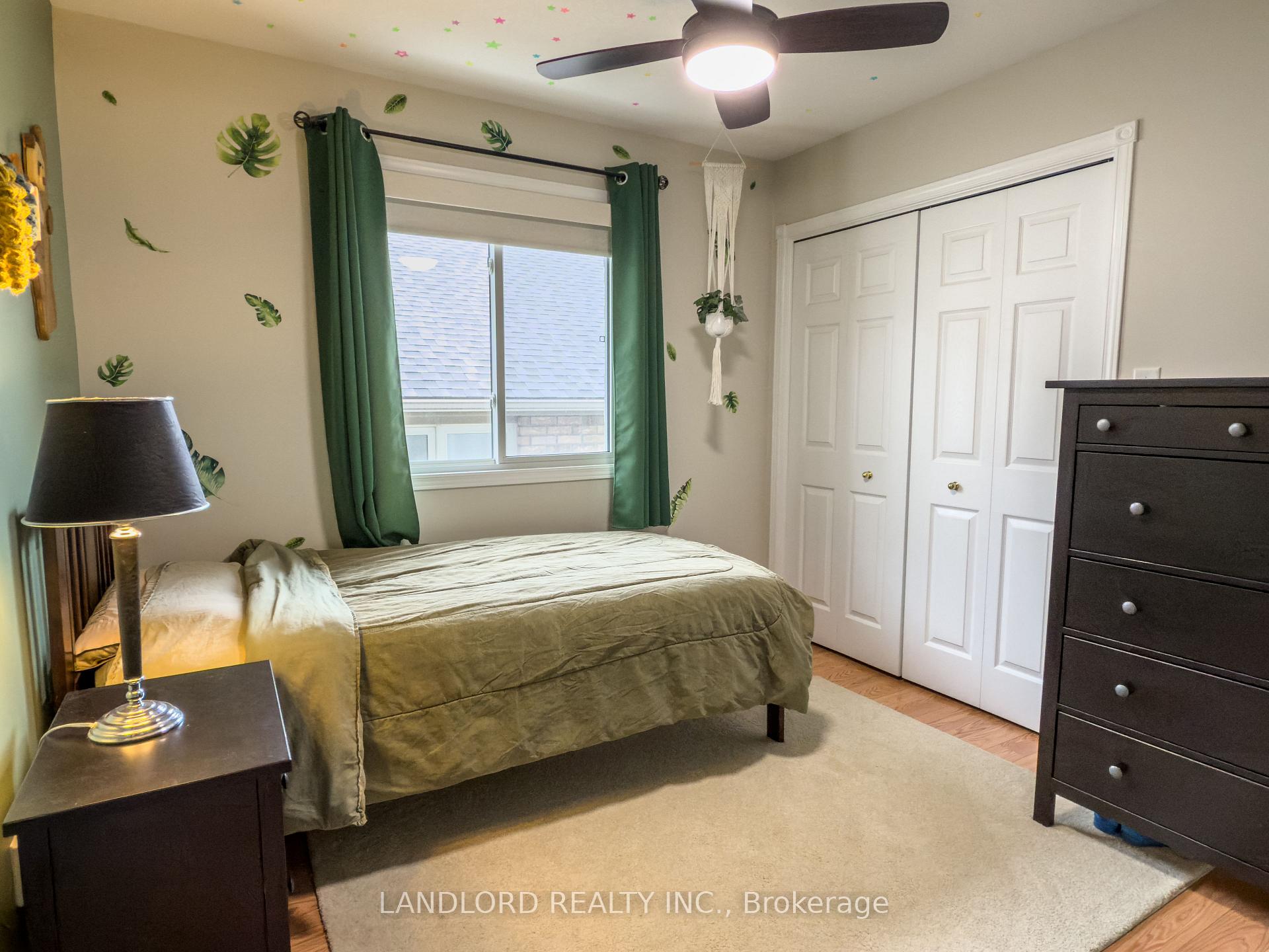 Photo 34 of 42 Hagerman Crescent, St. Thomas — HOMEH