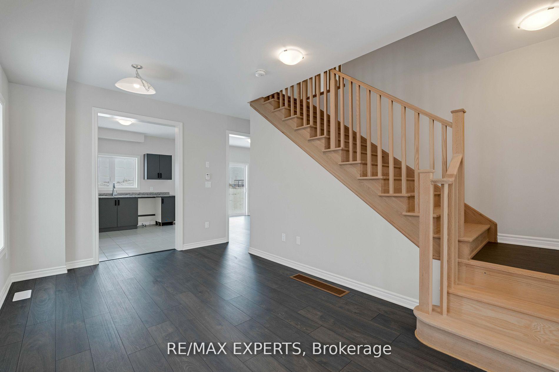 Photo 6 of 282 Springfield Crescent, Clearview, Stayner — HOMEH