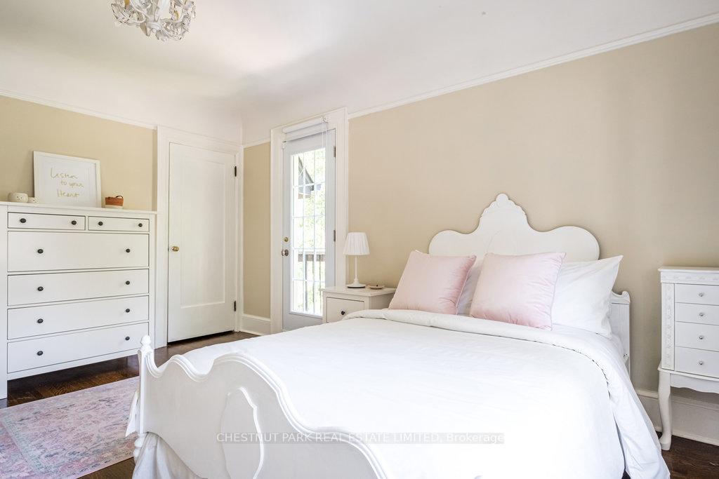 Photo 11 of 38 Lascelles Boulevard, Toronto, Yonge-Eglinton — HOMEH