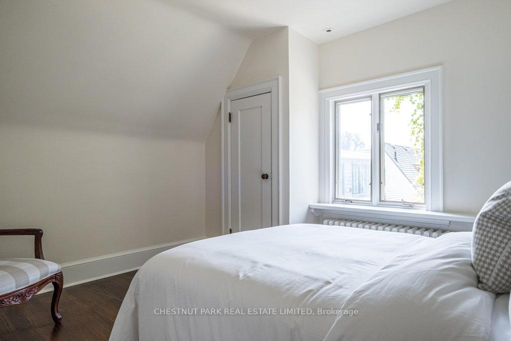 Photo 14 of 38 Lascelles Boulevard, Toronto, Yonge-Eglinton — HOMEH