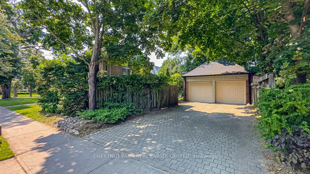 Photo 25 of 38 Lascelles Boulevard, Toronto, Yonge-Eglinton — HOMEH