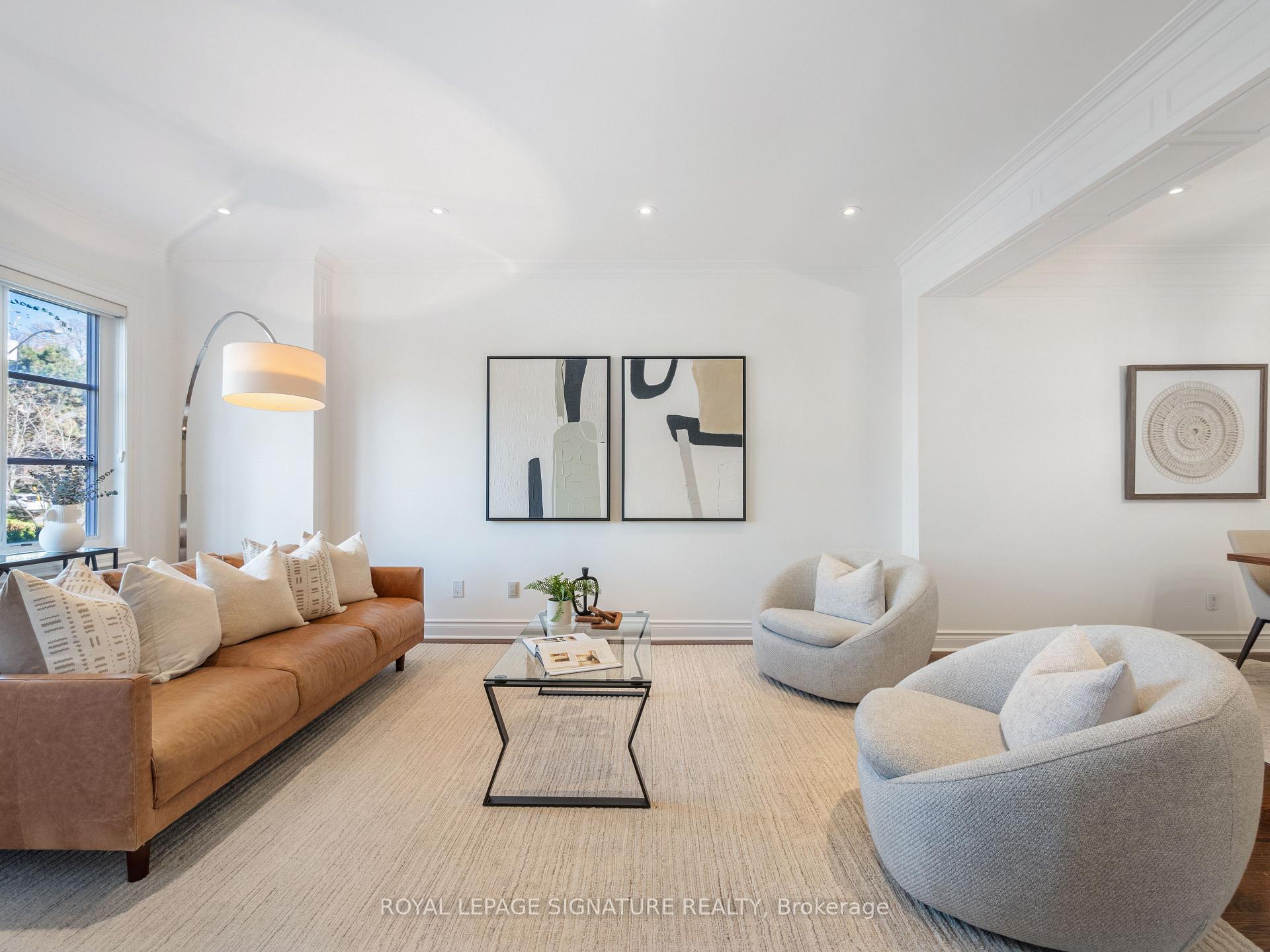 Photo 38 of 53 Parkhurst Boulevard E, Toronto, Leaside — HOMEH