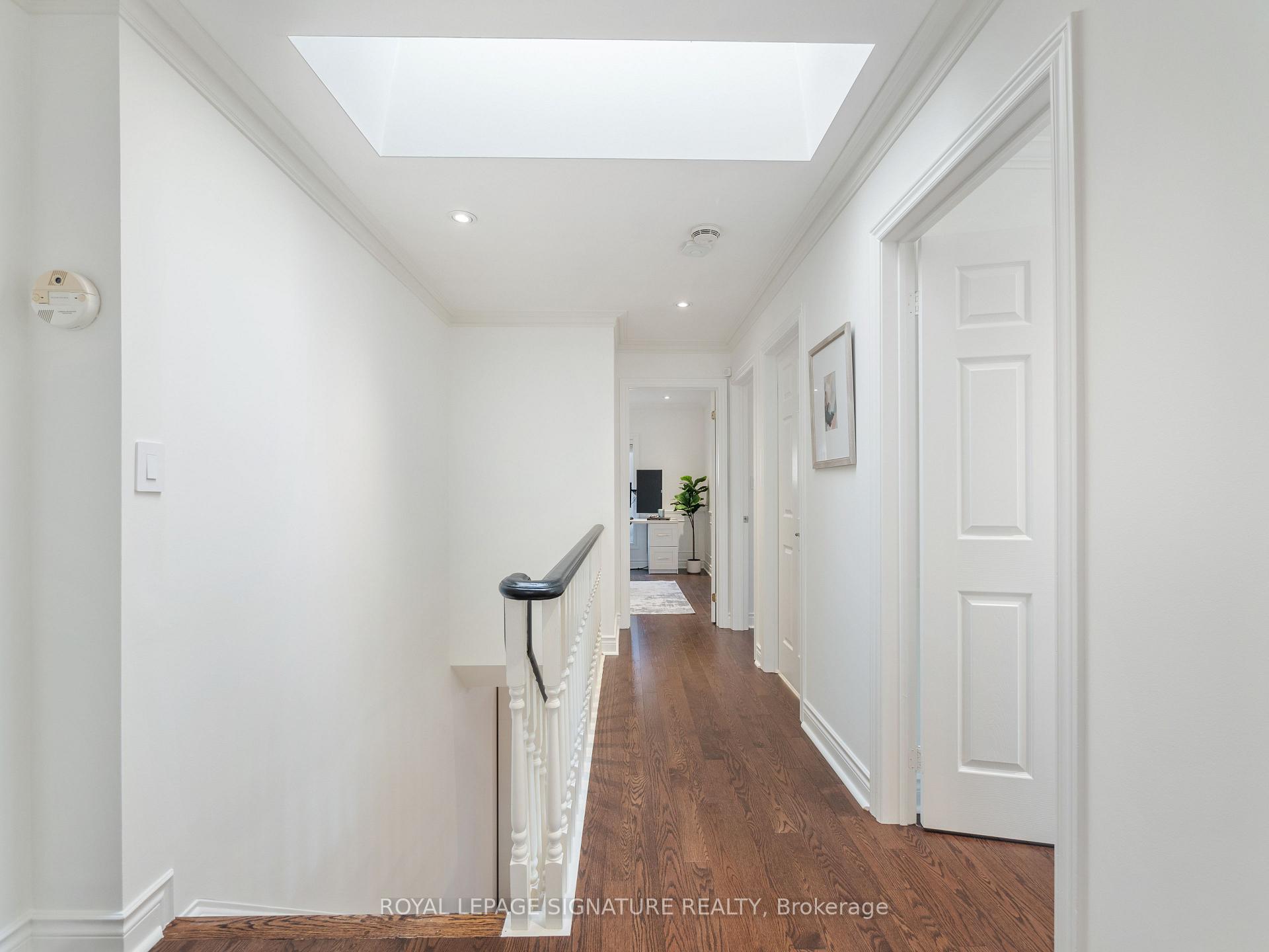 Photo 24 of 53 Parkhurst Boulevard E, Toronto, Leaside — HOMEH