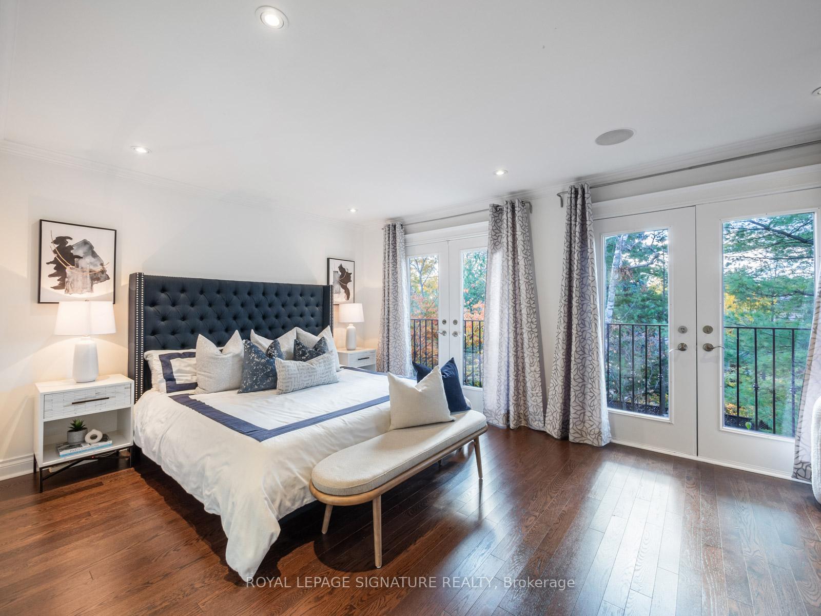 Photo 20 of 53 Parkhurst Boulevard E, Toronto, Leaside — HOMEH