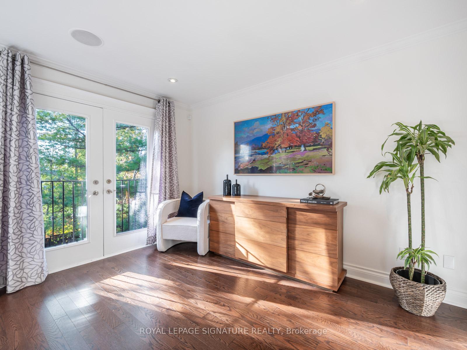 Photo 30 of 53 Parkhurst Boulevard E, Toronto, Leaside — HOMEH