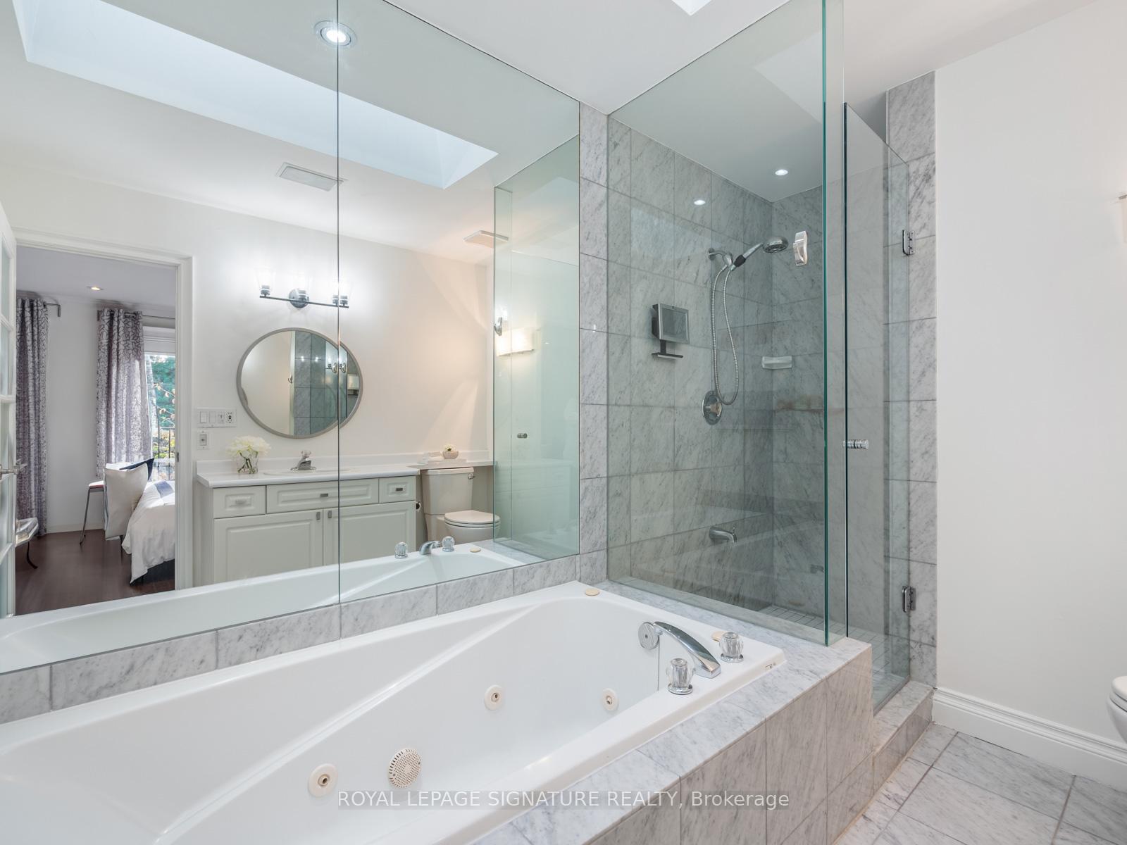 Photo 17 of 53 Parkhurst Boulevard E, Toronto, Leaside — HOMEH