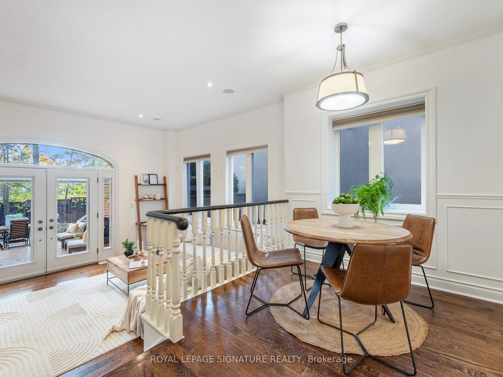 Photo 35 of 53 Parkhurst Boulevard E, Toronto, Leaside — HOMEH