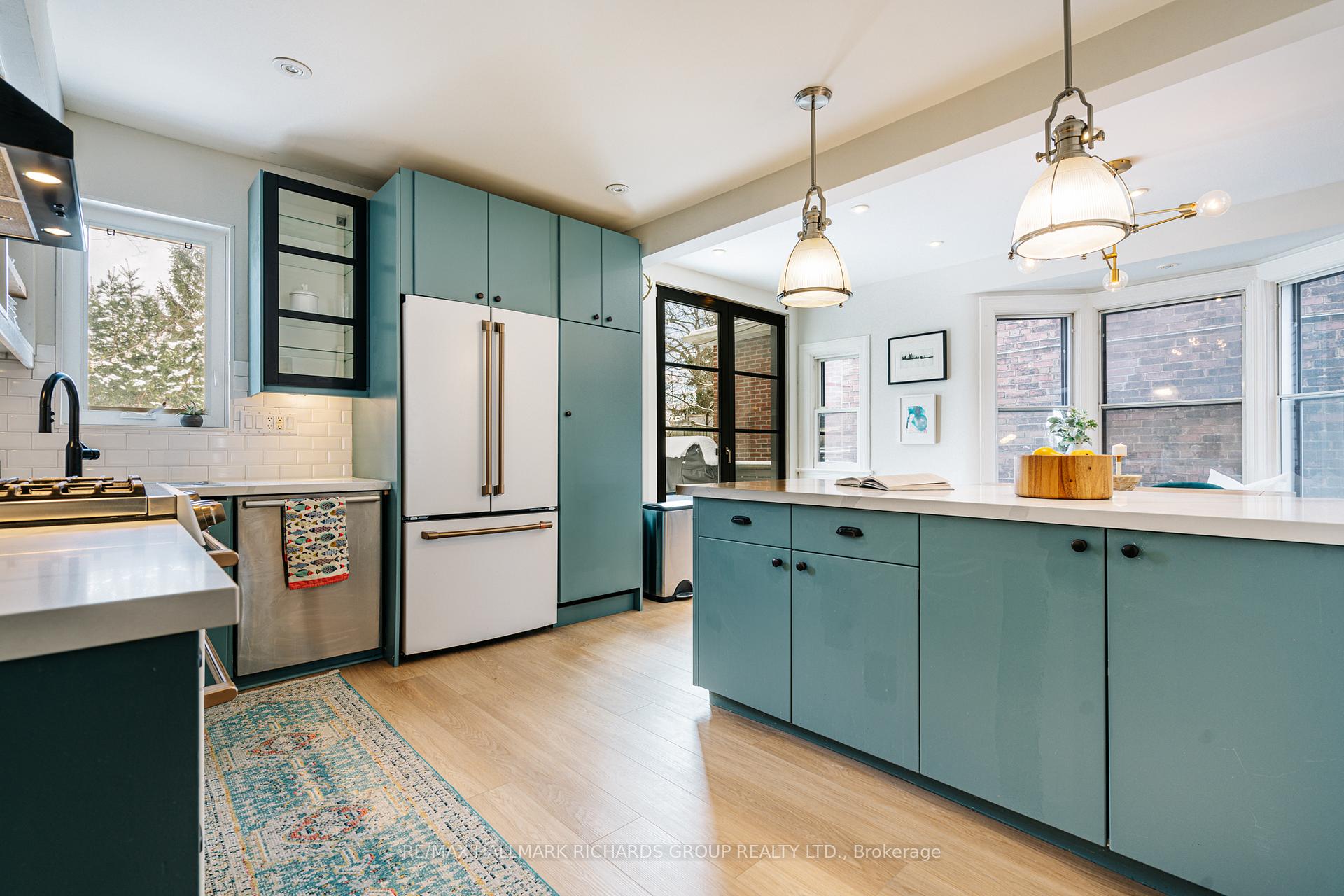 Photo 4 of 51 Elmer Avenue, Toronto, The Beaches — HOMEH