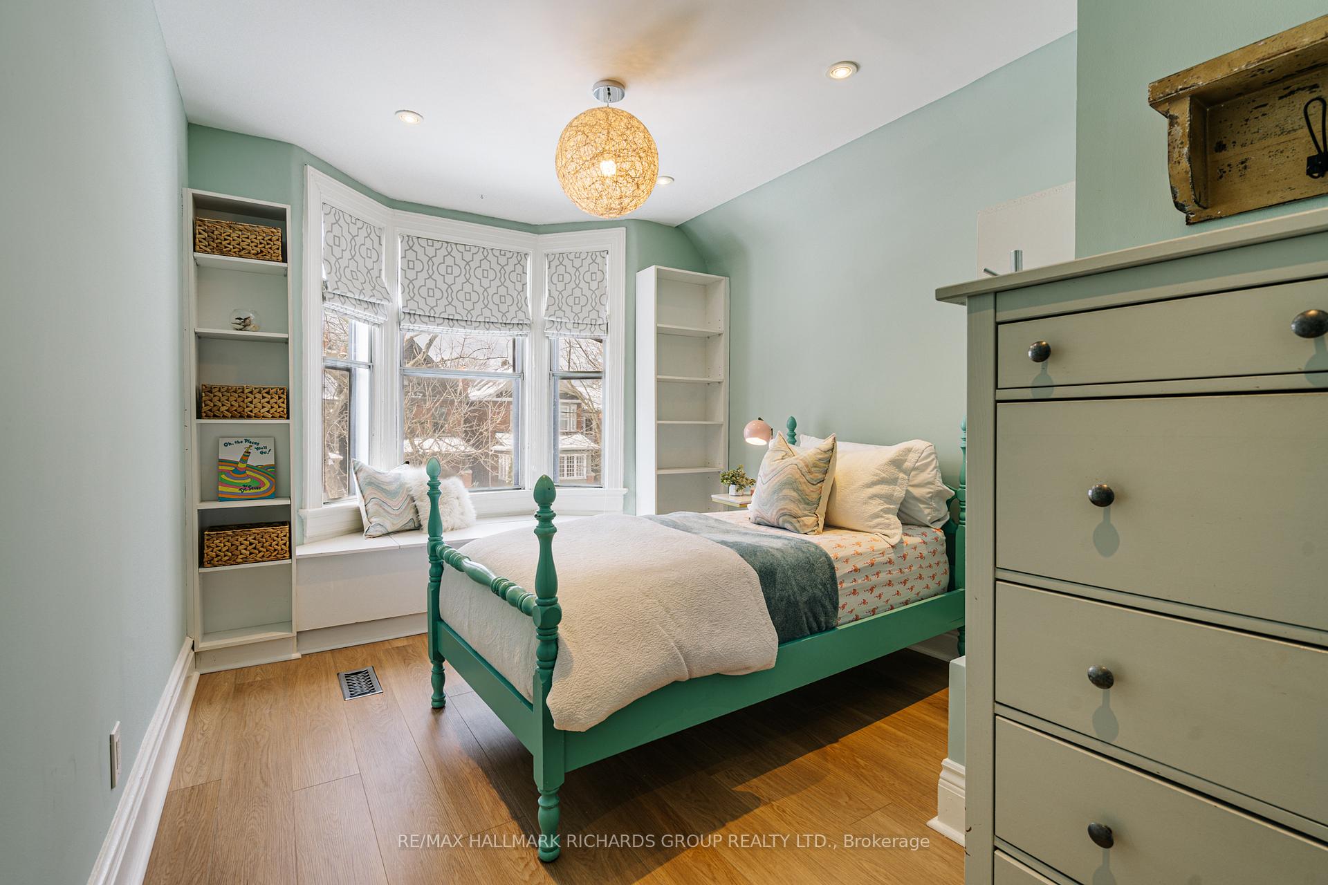 Photo 12 of 51 Elmer Avenue, Toronto, The Beaches — HOMEH