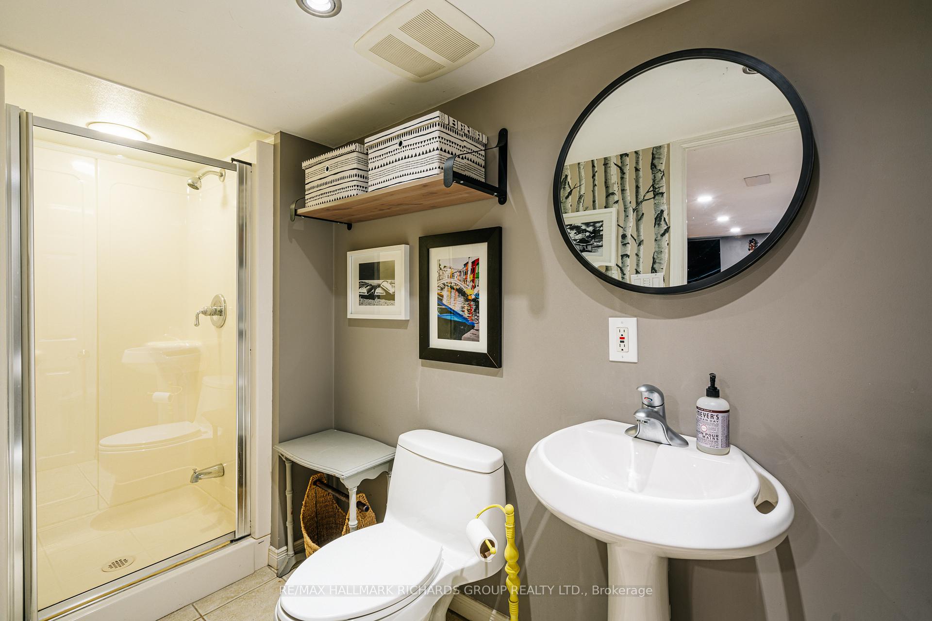 Photo 18 of 51 Elmer Avenue, Toronto, The Beaches — HOMEH