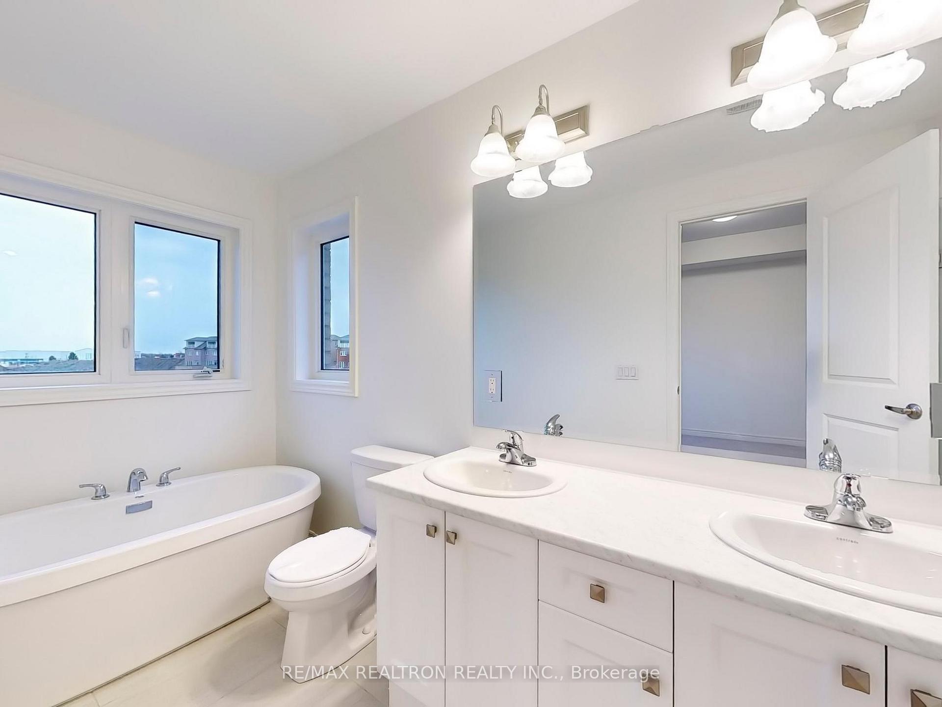 Photo 27 of 91 Picardy Drive, Hamilton, Stoney Creek Mountain — HOMEH