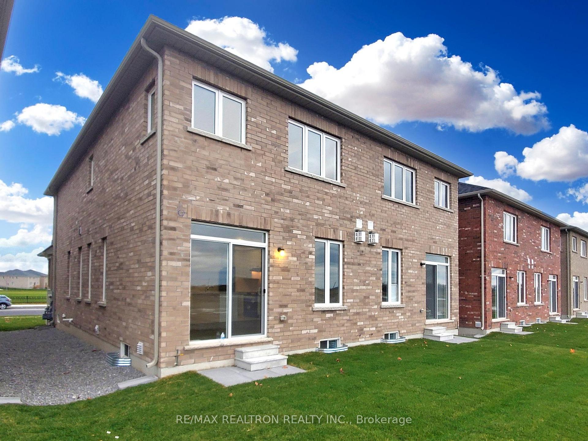 Photo 38 of 91 Picardy Drive, Hamilton, Stoney Creek Mountain — HOMEH