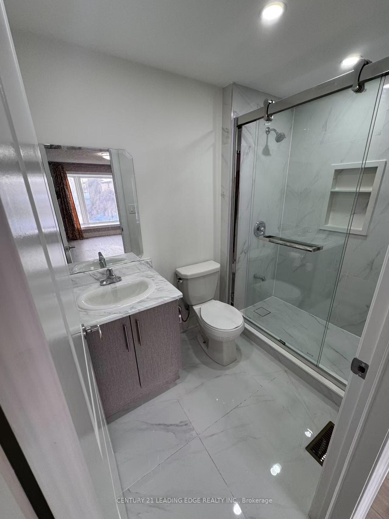 Photo 3 of Unit Main, 4 Burwell Crescent, Markham, Raymerville — HOMEH