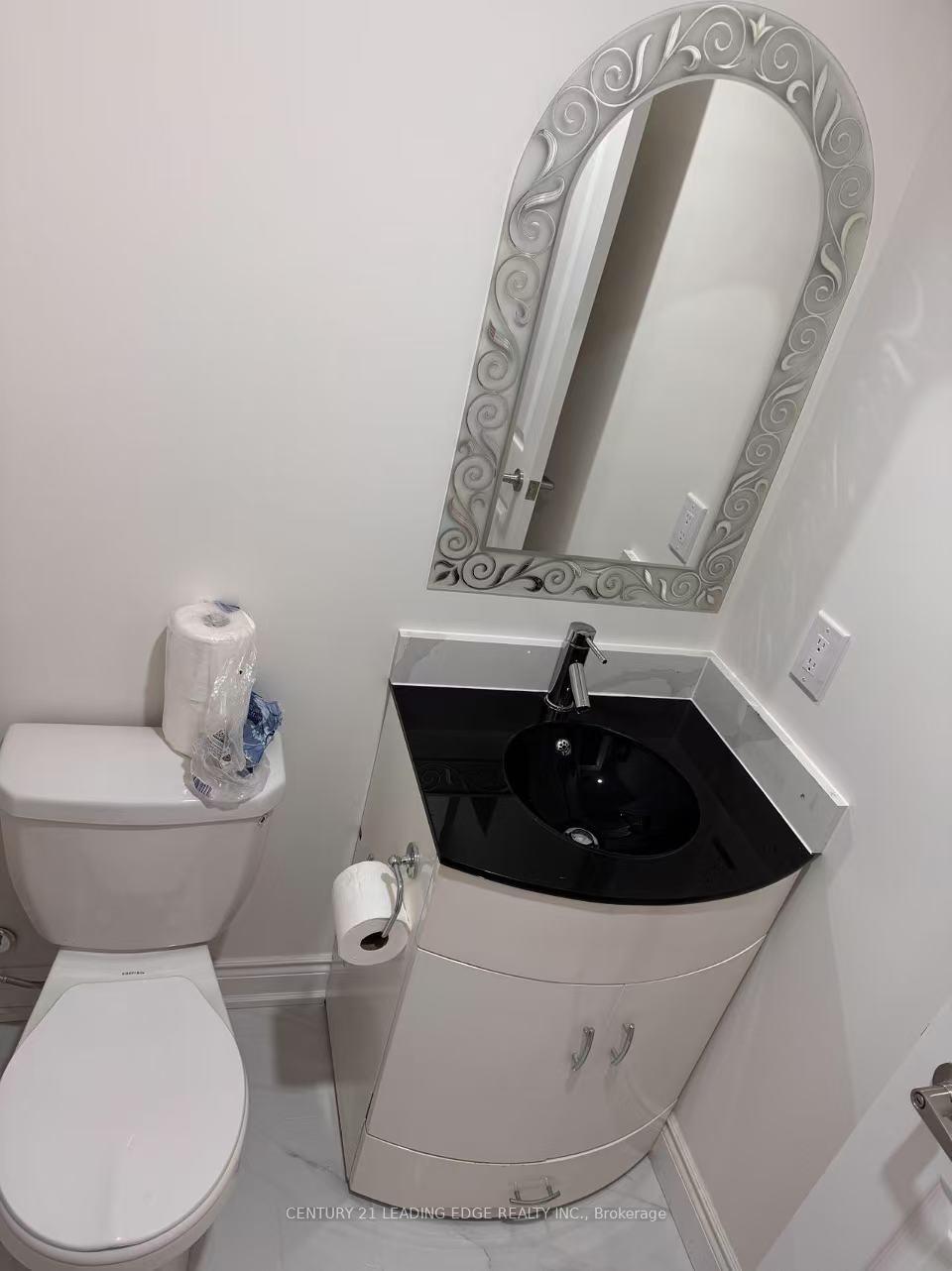 Photo 12 of Unit Main, 4 Burwell Crescent, Markham, Raymerville — HOMEH