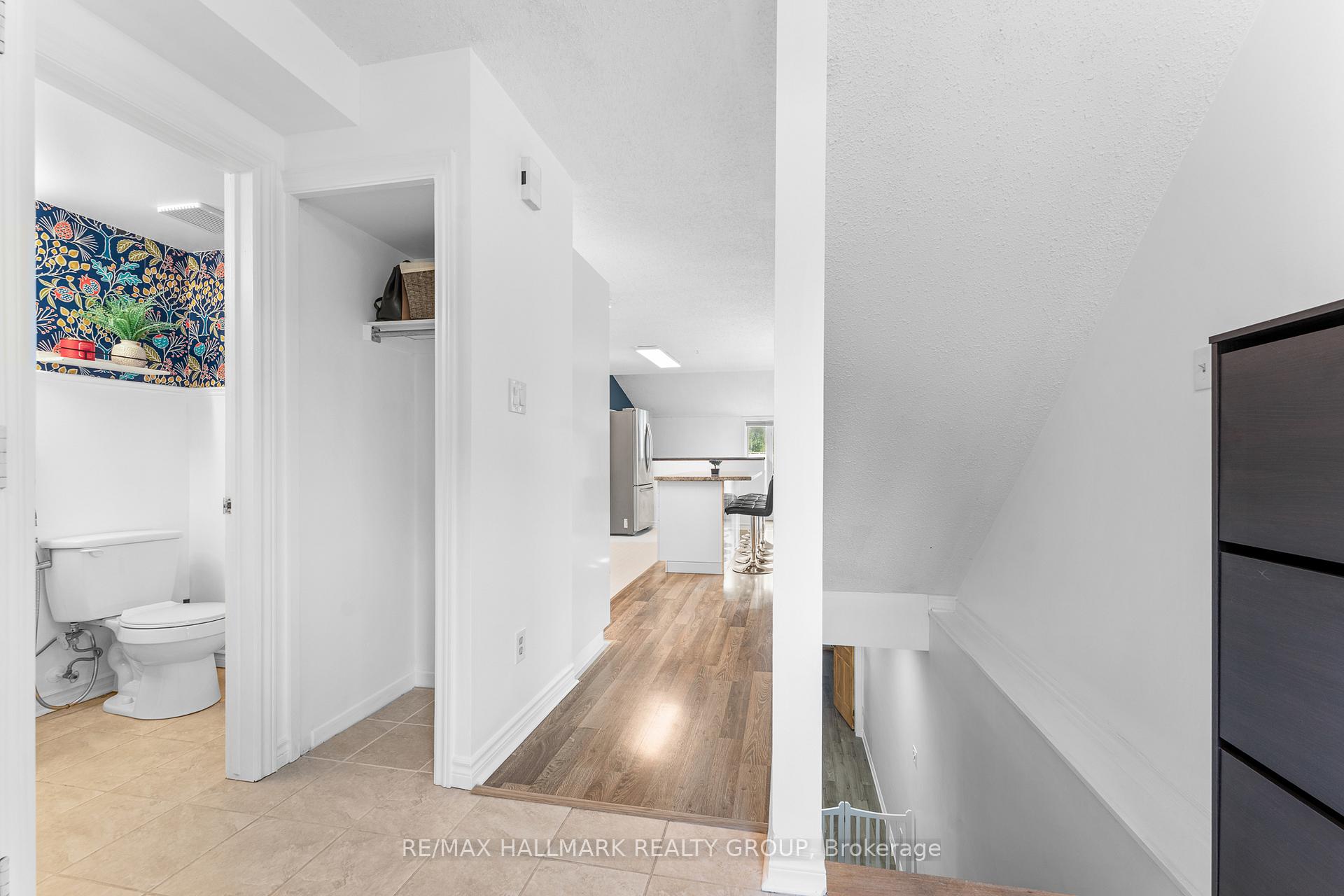Photo 4 of Unit D, 5732 Andrasi Crescent, Ottawa, Osgoode — HOMEH