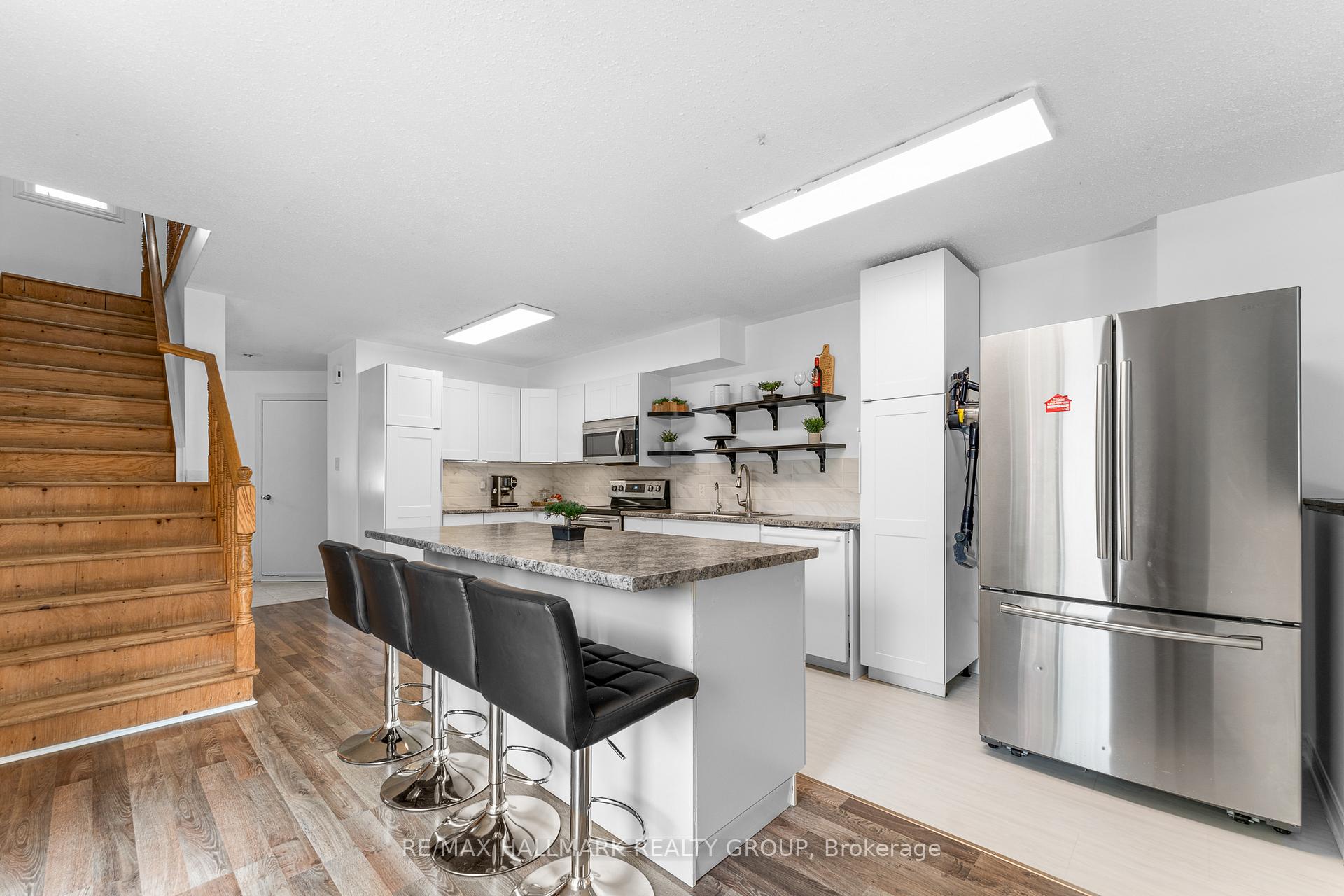 Photo 7 of Unit D, 5732 Andrasi Crescent, Ottawa, Osgoode — HOMEH