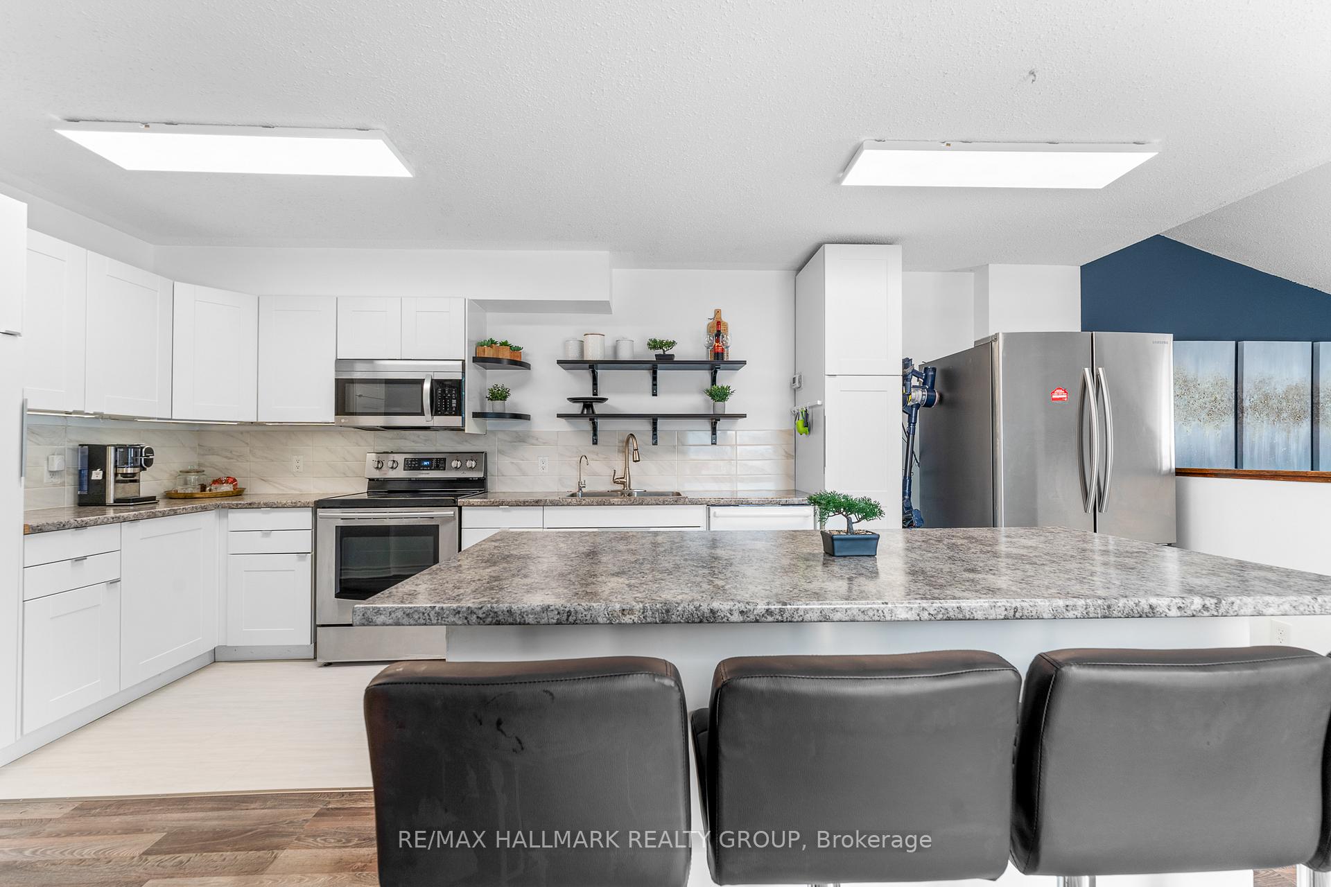 Photo 13 of Unit D, 5732 Andrasi Crescent, Ottawa, Osgoode — HOMEH