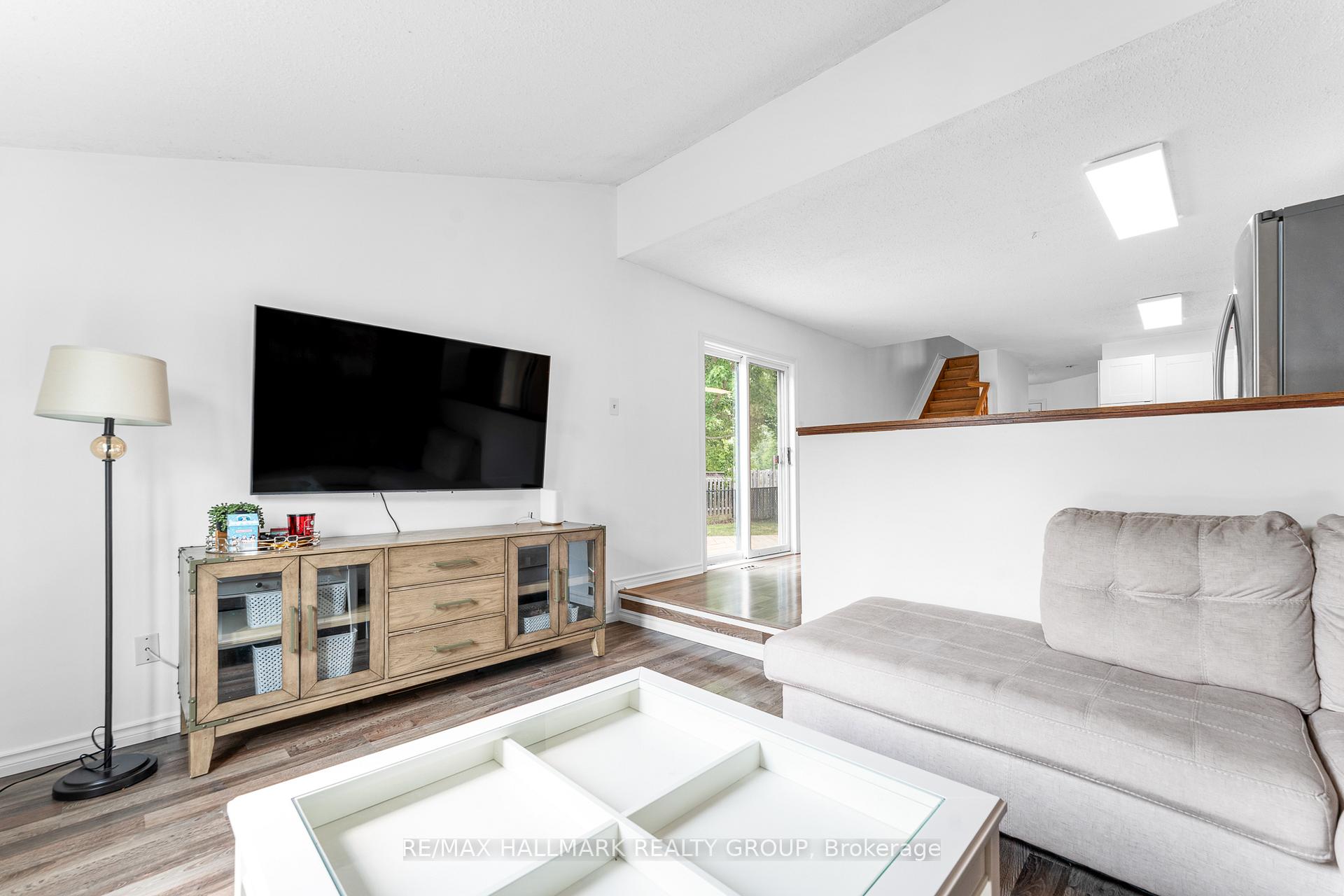 Photo 20 of Unit D, 5732 Andrasi Crescent, Ottawa, Osgoode — HOMEH