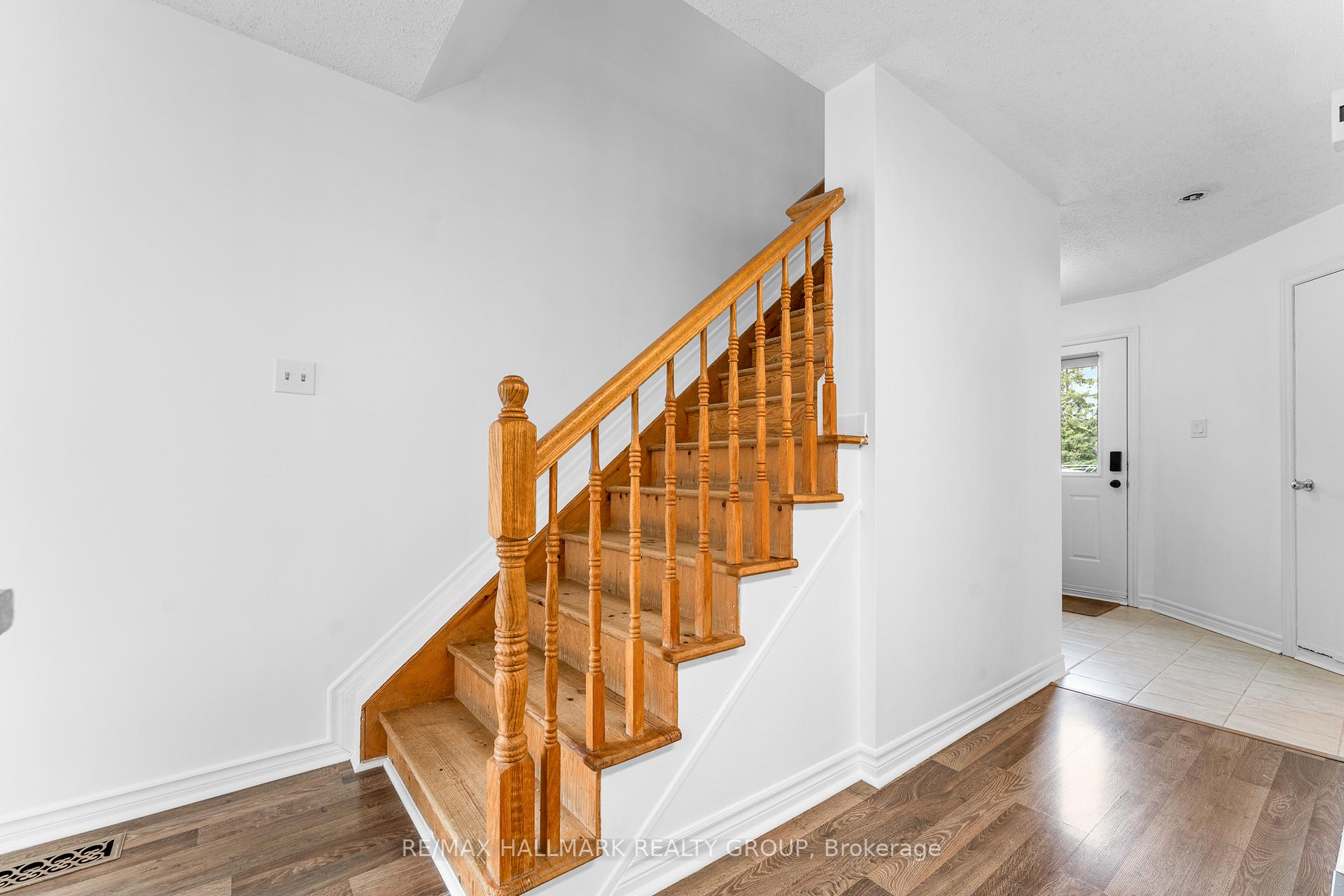 Photo 21 of Unit D, 5732 Andrasi Crescent, Ottawa, Osgoode — HOMEH