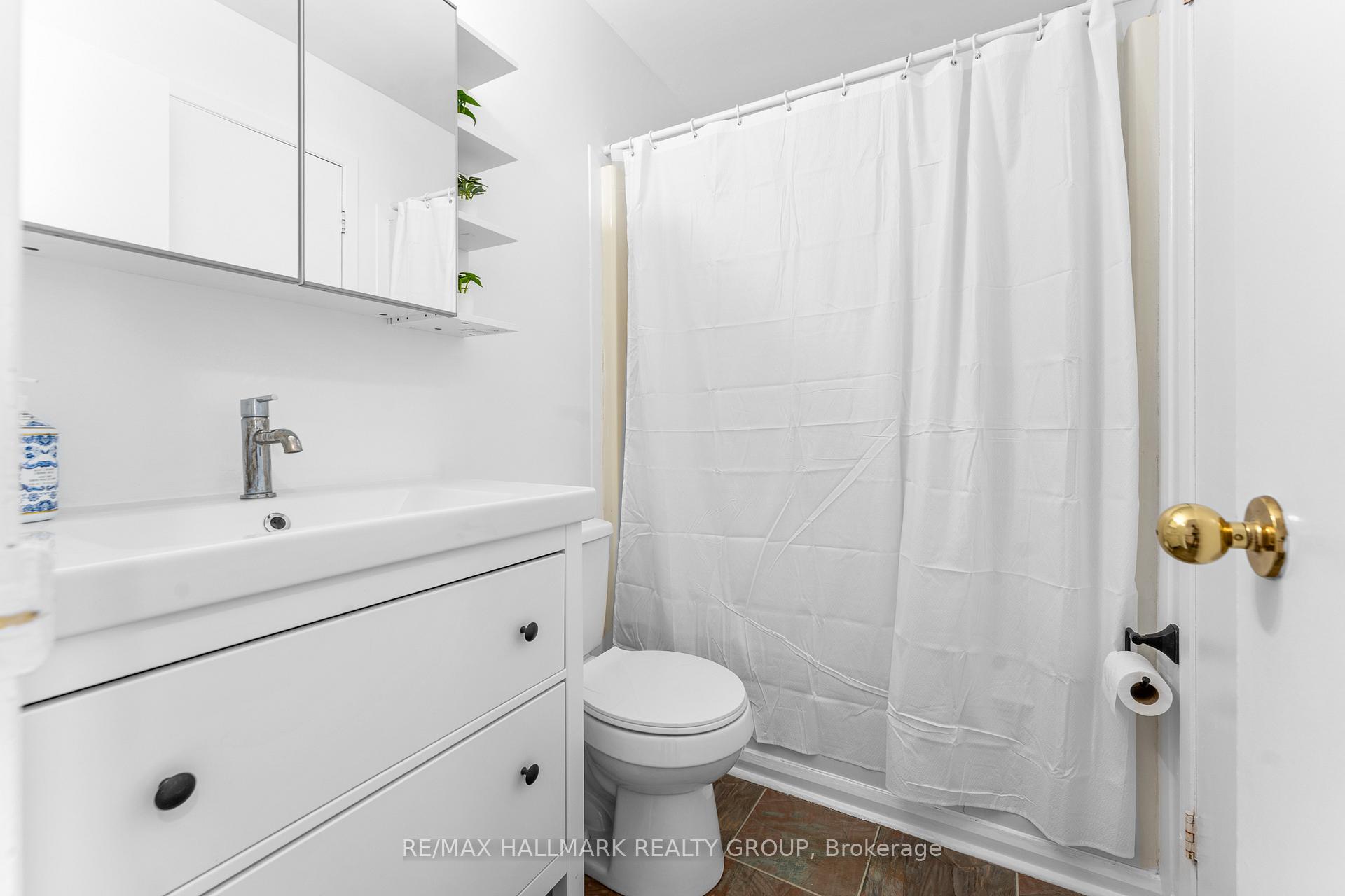 Photo 28 of Unit D, 5732 Andrasi Crescent, Ottawa, Osgoode — HOMEH