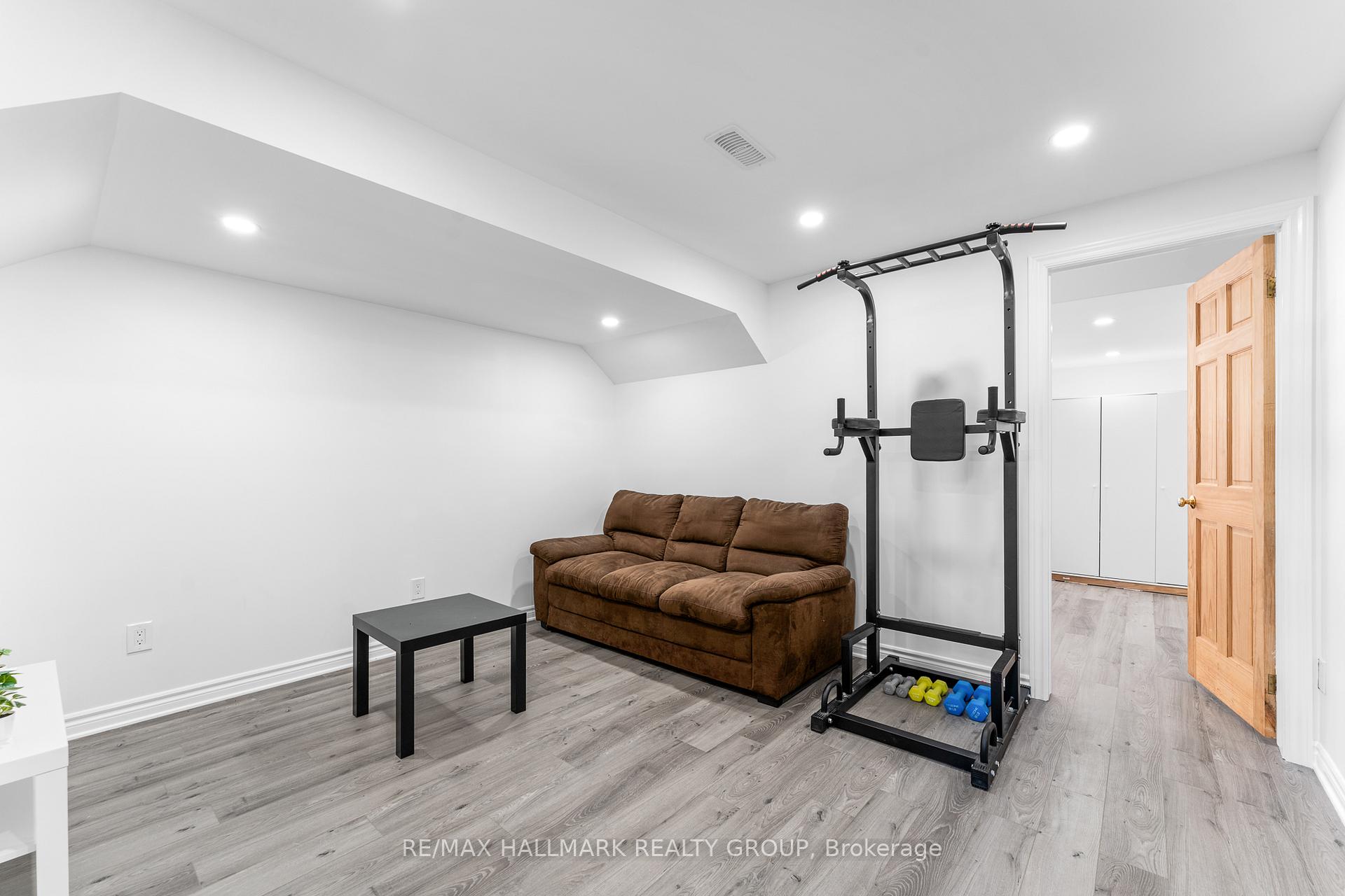 Photo 30 of Unit D, 5732 Andrasi Crescent, Ottawa, Osgoode — HOMEH
