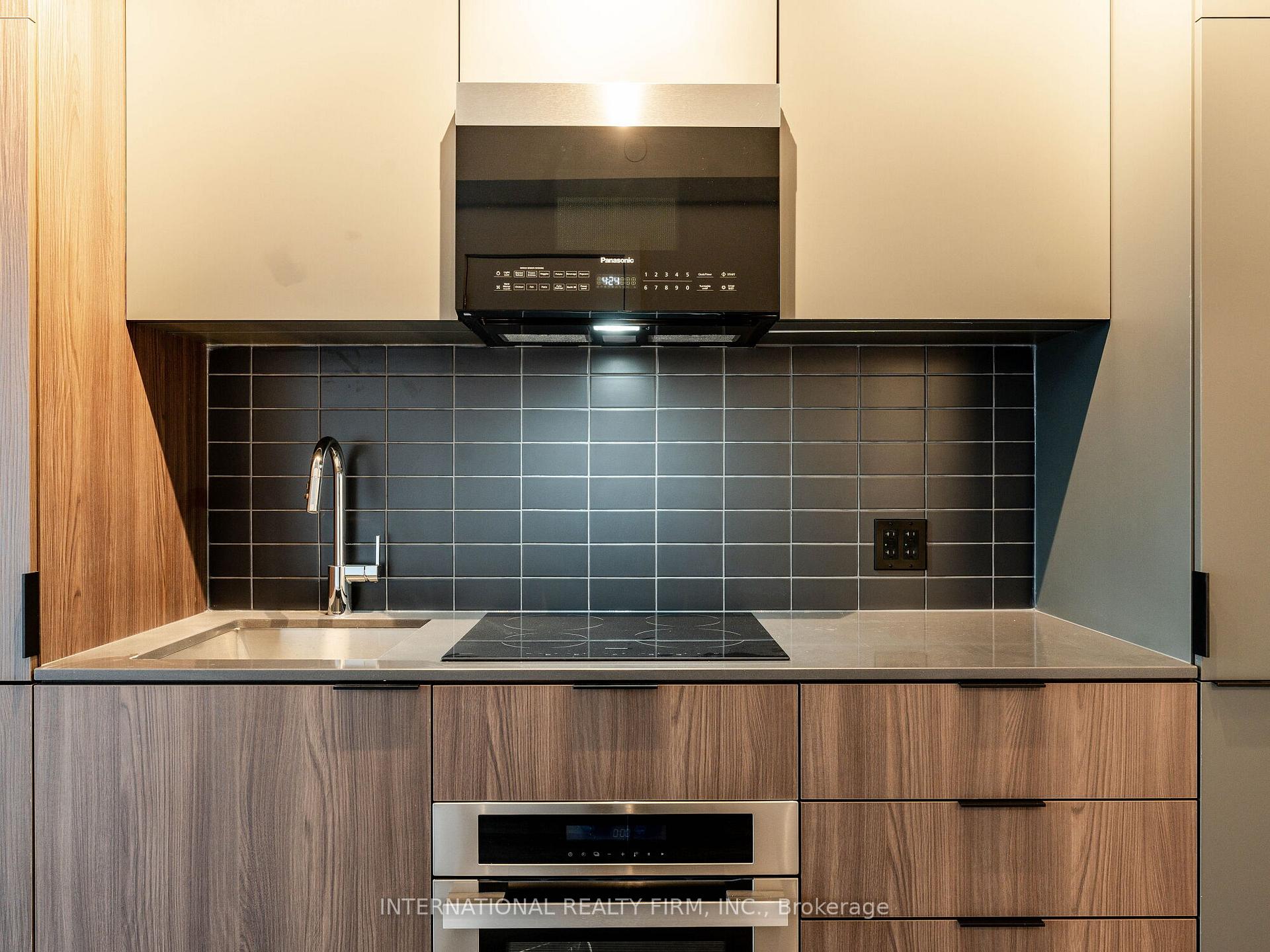 Photo 16 of Unit 410, 28 Eastern Avenue, Toronto, Moss Park — HOMEH