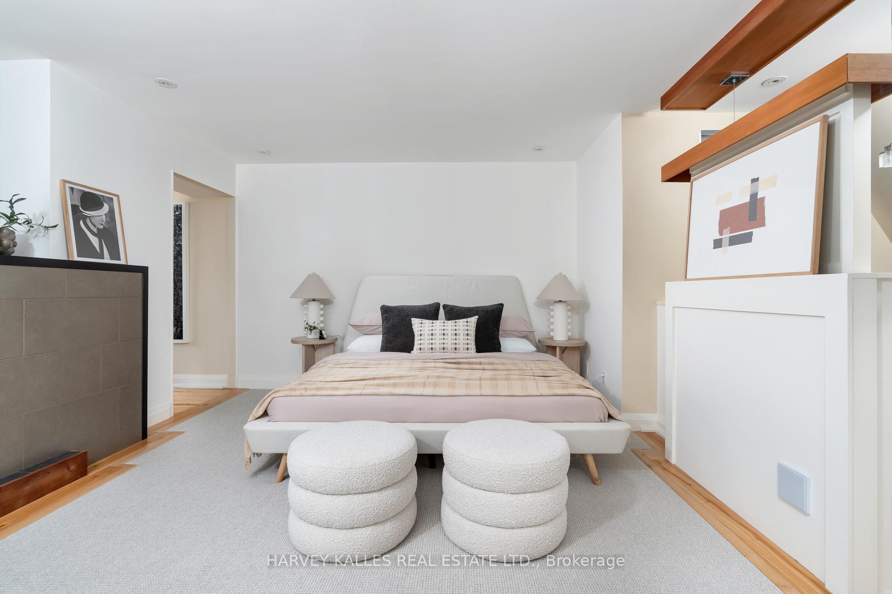 Photo 10 of 283 Kenilworth Avenue, Toronto, The Beaches — HOMEH