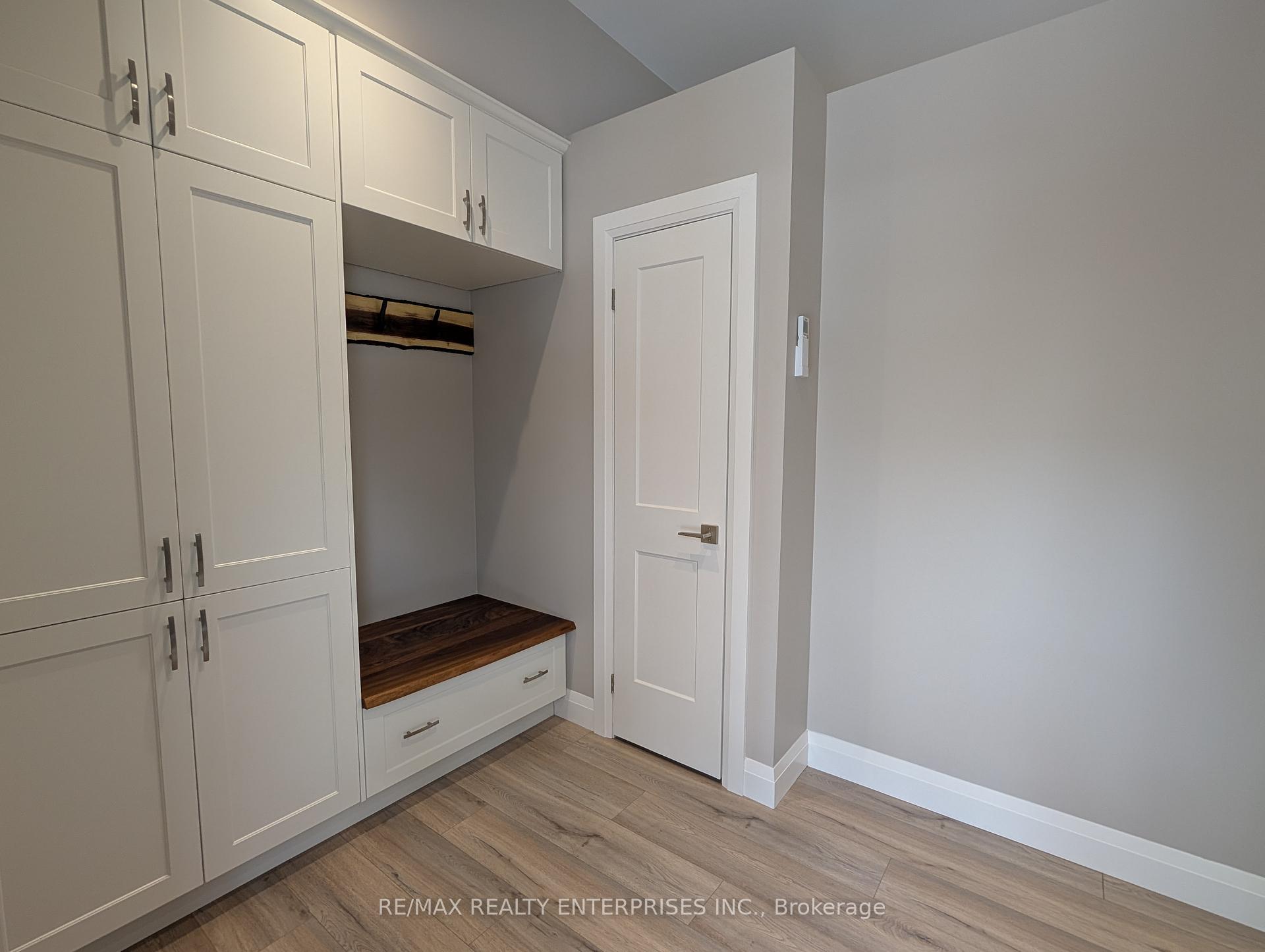 Photo 2 of Unit A, 1093 Gallagher Road, Burlington, LaSalle — HOMEH