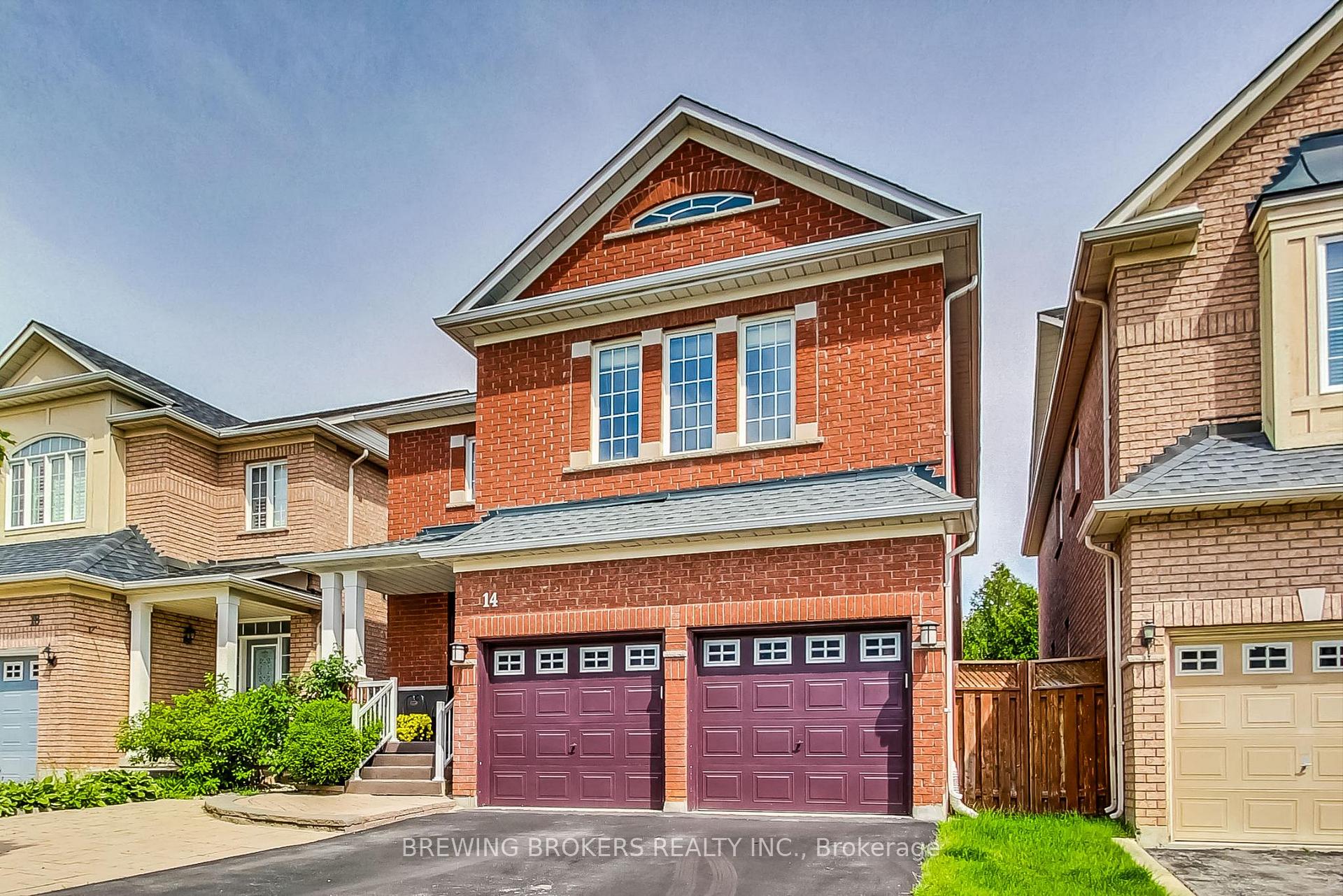 Front of 14 Bentwood Crescent