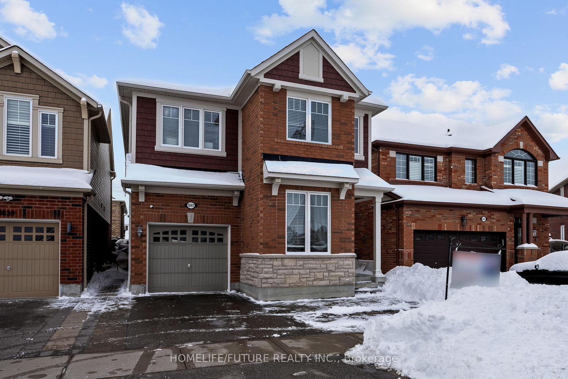 Photo 5 of 1841 Parkhurst Crescent, Pickering, Duffin Heights — HOMEH
