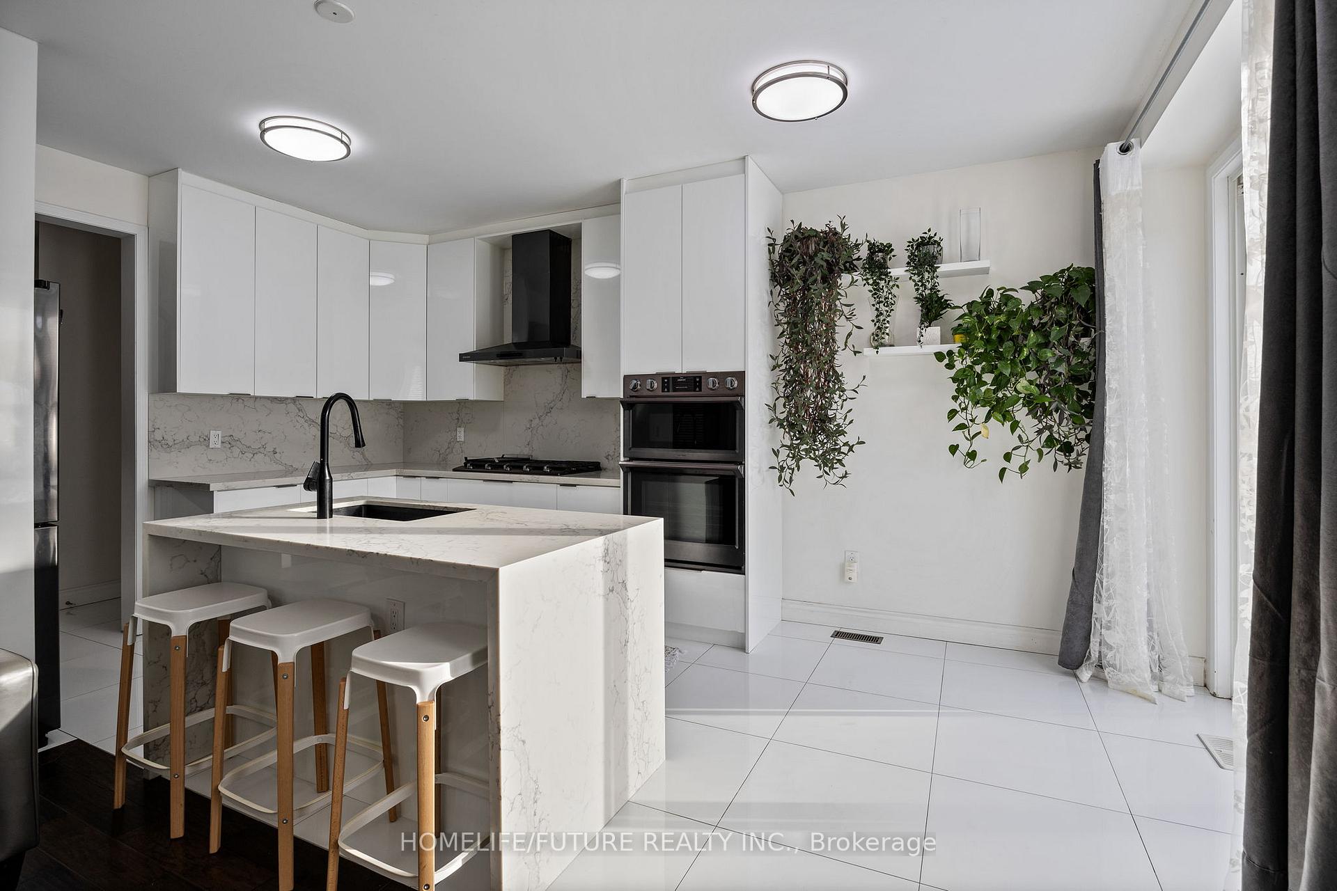 Photo 16 of 1841 Parkhurst Crescent, Pickering, Duffin Heights — HOMEH